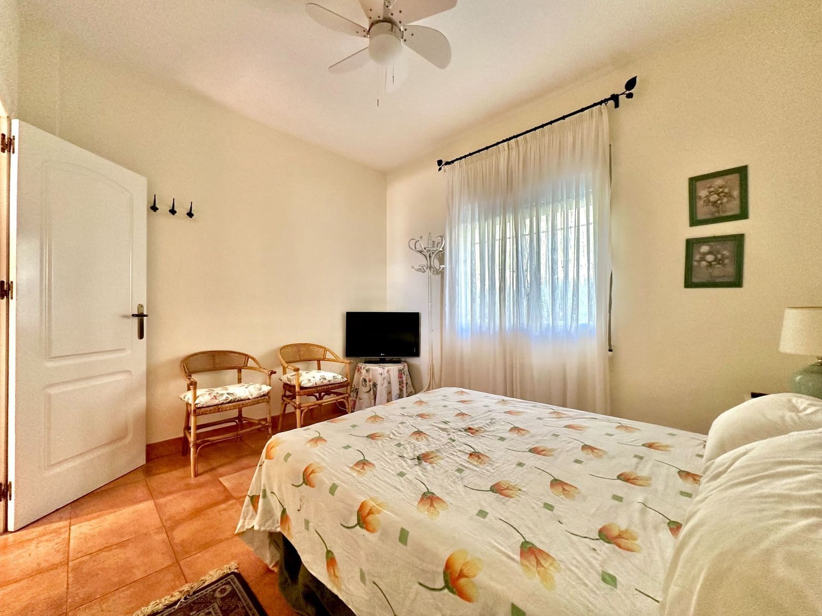 4 makuuhuone Huvila myytävänä paikassa Taramay mukana 
autotalli - 599 000 € (Ref: 9536632)