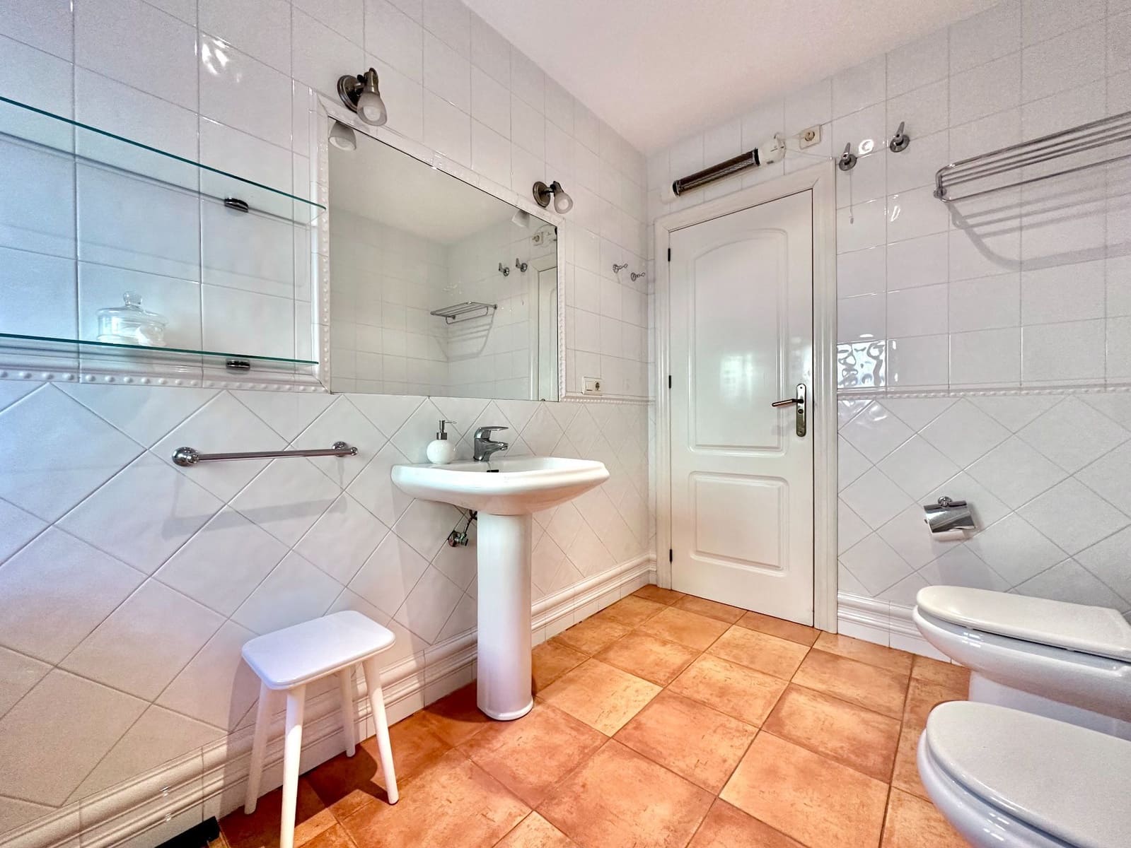 4 makuuhuone Huvila myytävänä paikassa Taramay mukana 
autotalli - 599 000 € (Ref: 9536632)