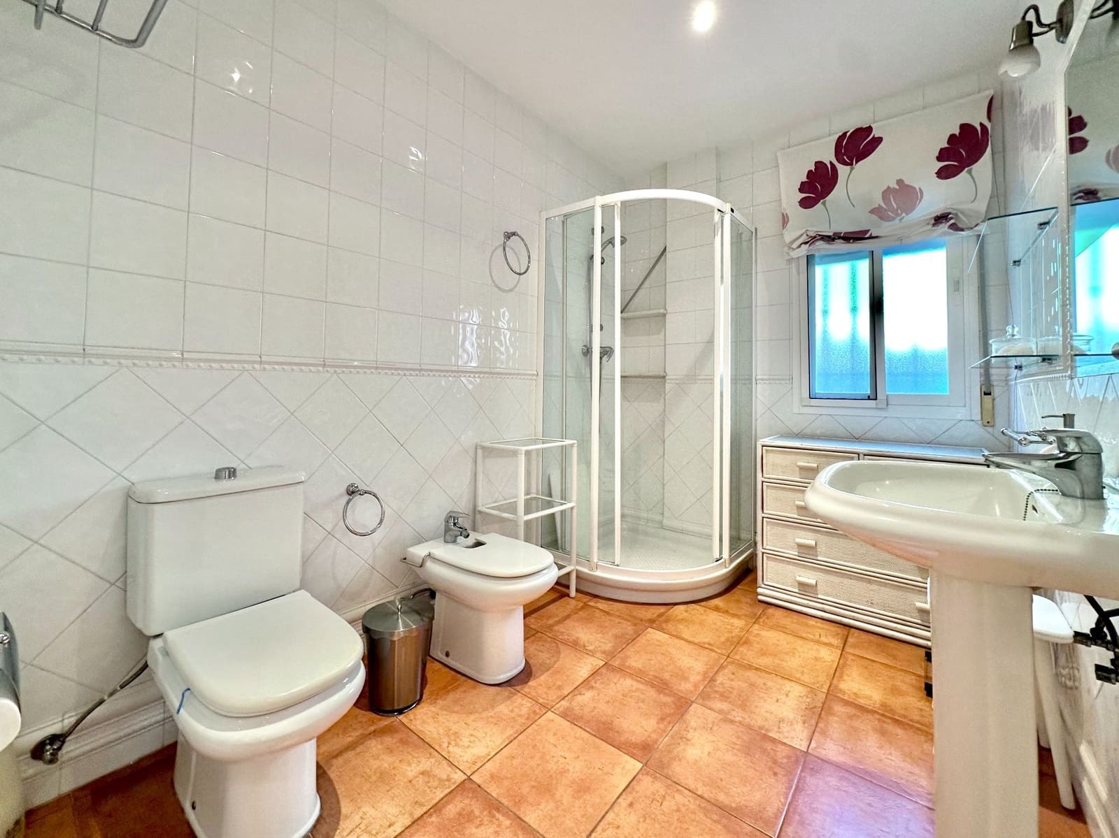 4 makuuhuone Huvila myytävänä paikassa Taramay mukana 
autotalli - 599 000 € (Ref: 9536632)