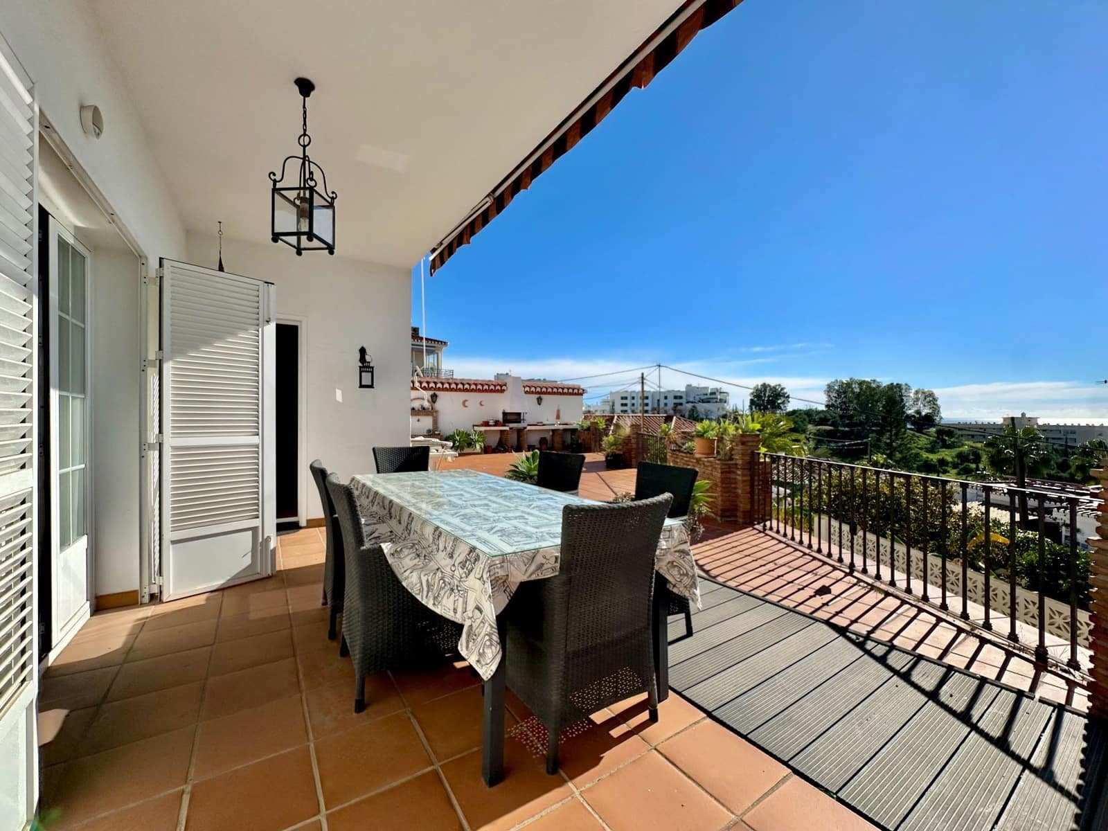 4 makuuhuone Huvila myytävänä paikassa Taramay mukana 
autotalli - 599 000 € (Ref: 9536632)