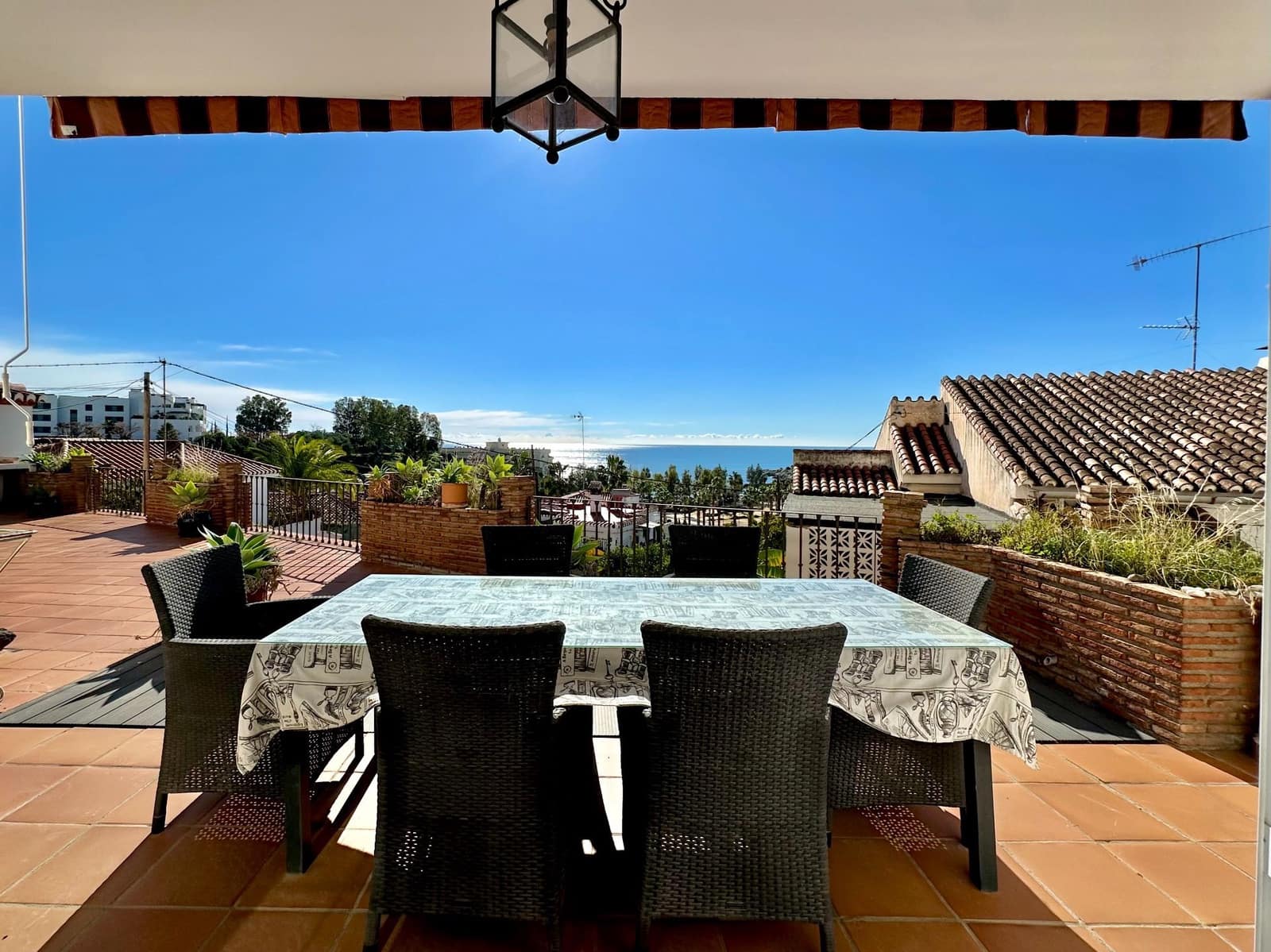 4 makuuhuone Huvila myytävänä paikassa Taramay mukana 
autotalli - 599 000 € (Ref: 9536632)