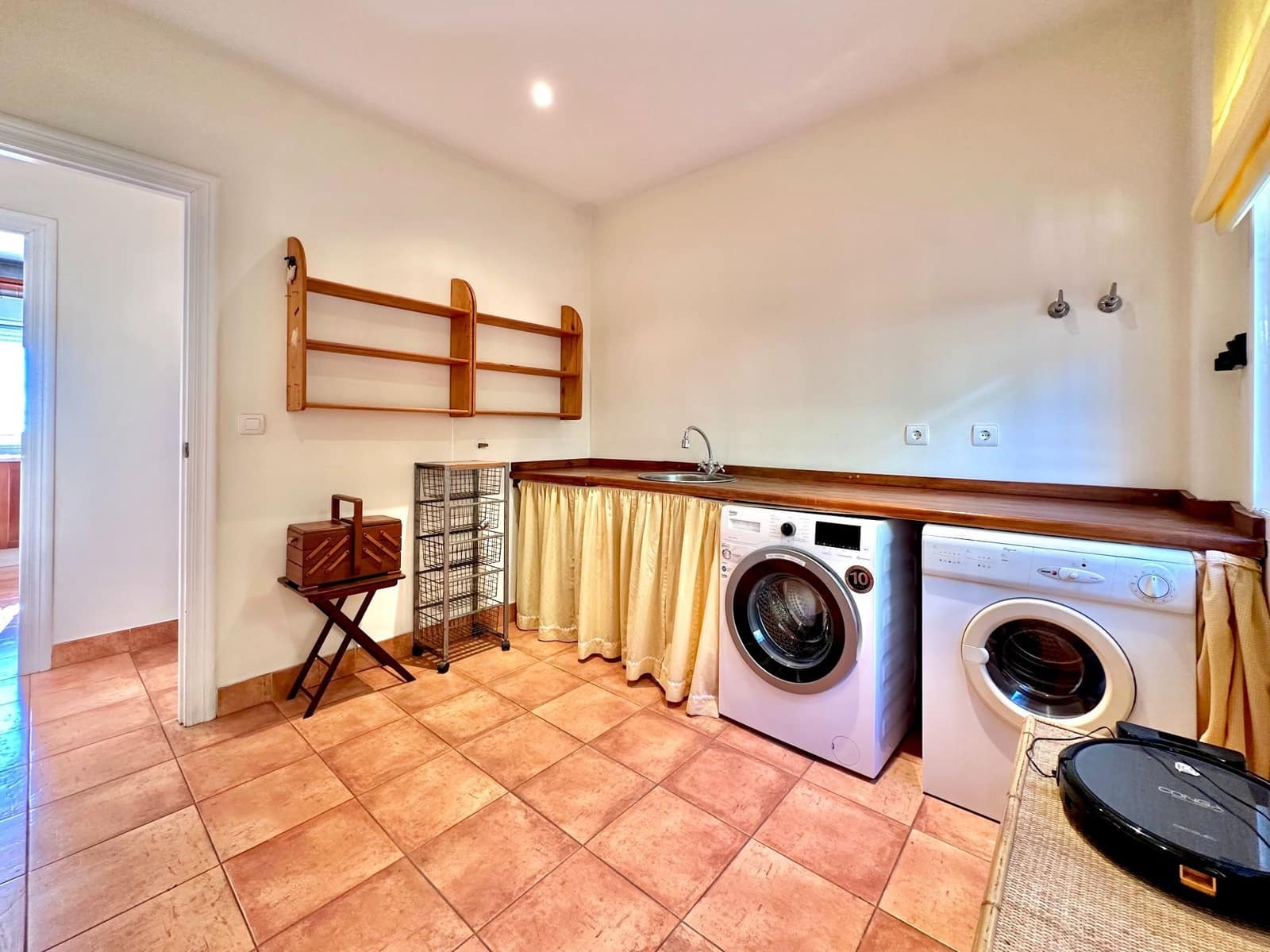 4 makuuhuone Huvila myytävänä paikassa Taramay mukana 
autotalli - 599 000 € (Ref: 9536632)