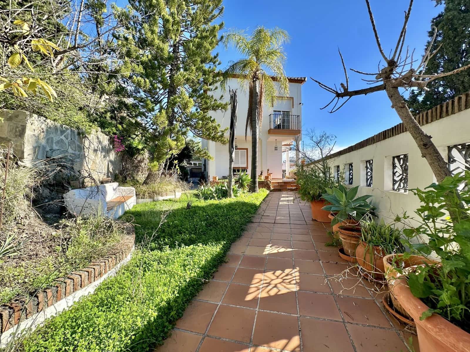 4 makuuhuone Huvila myytävänä paikassa Taramay mukana 
autotalli - 599 000 € (Ref: 9536632)