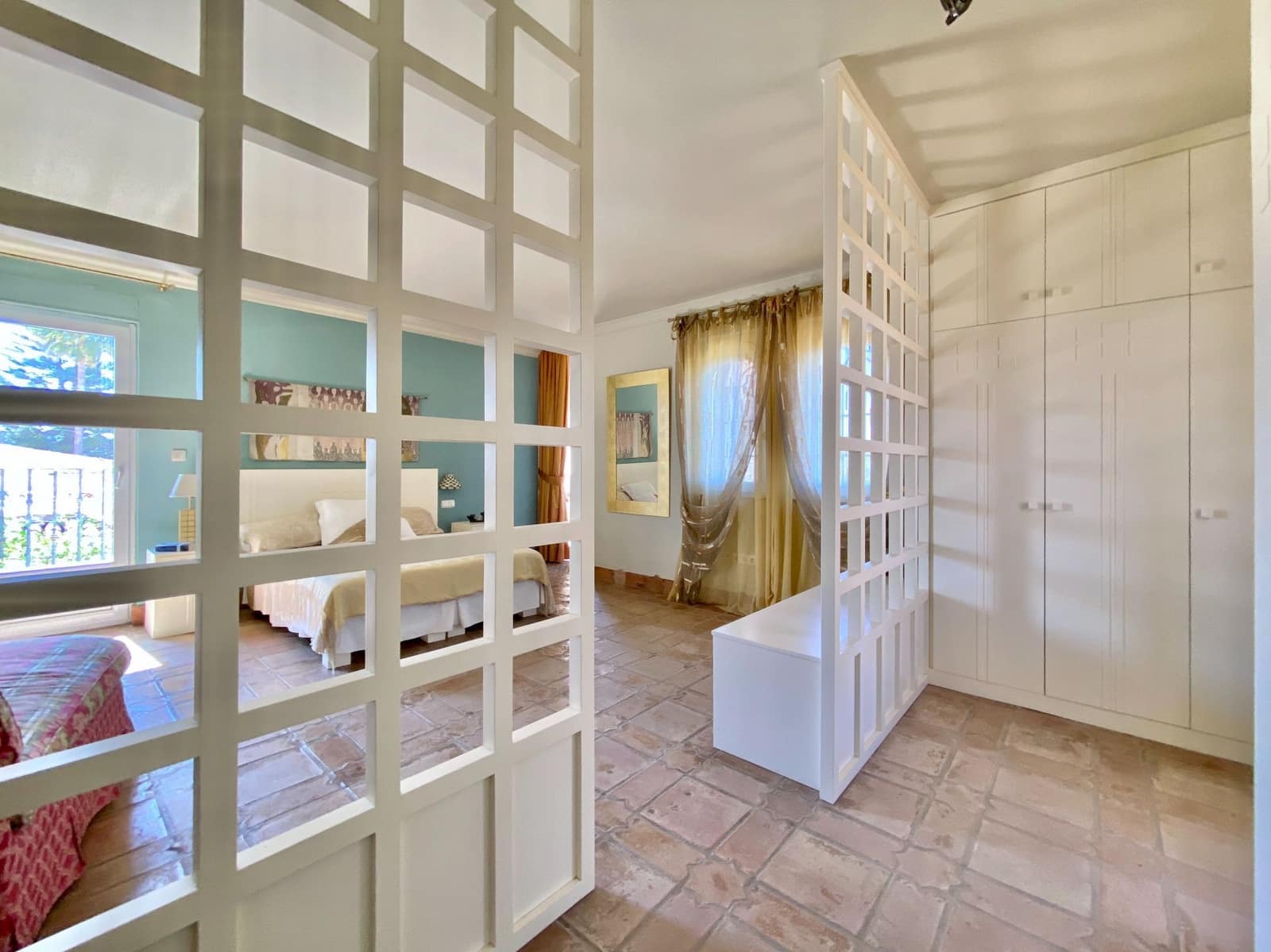 5 Zimmer Villa zu verkaufen in La Herradura mit Pool Garage - 1.695.000 € (Ref: 9536633)