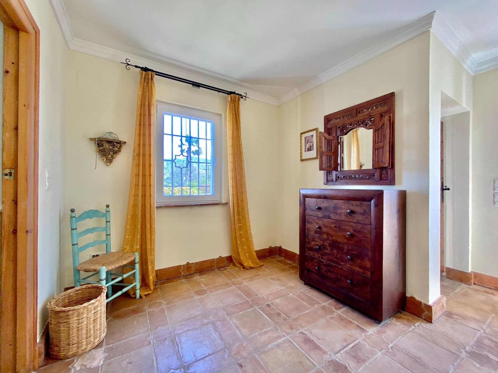 5 Zimmer Villa zu verkaufen in La Herradura mit Pool Garage - 1.695.000 € (Ref: 9536633)