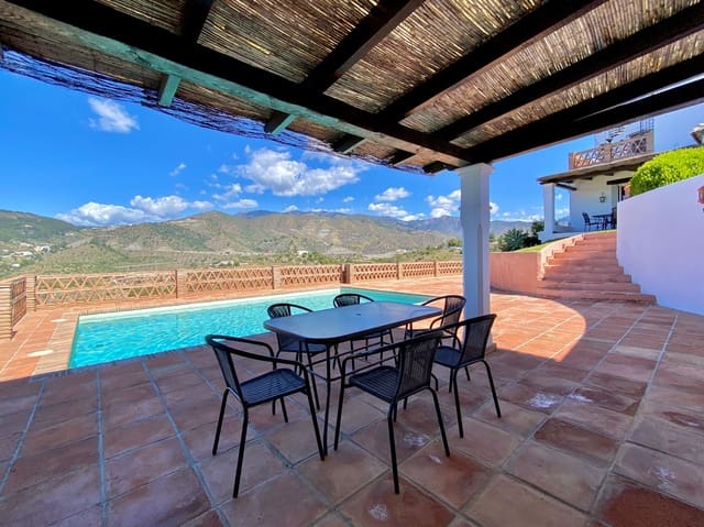 5 Zimmer Villa zu verkaufen in La Herradura, Almuñécar mit Pool Garage - 1.695.000 € (Ref: 9536633)