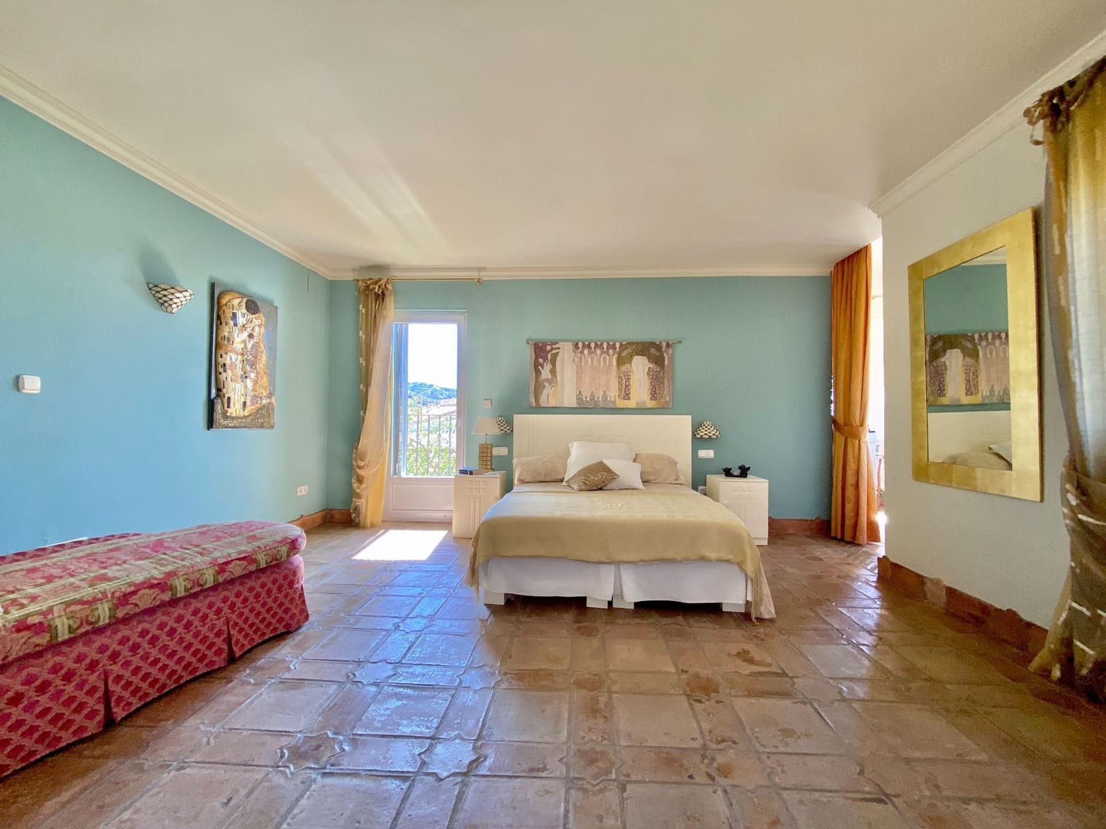 5 Zimmer Villa zu verkaufen in La Herradura mit Pool Garage - 1.695.000 € (Ref: 9536633)