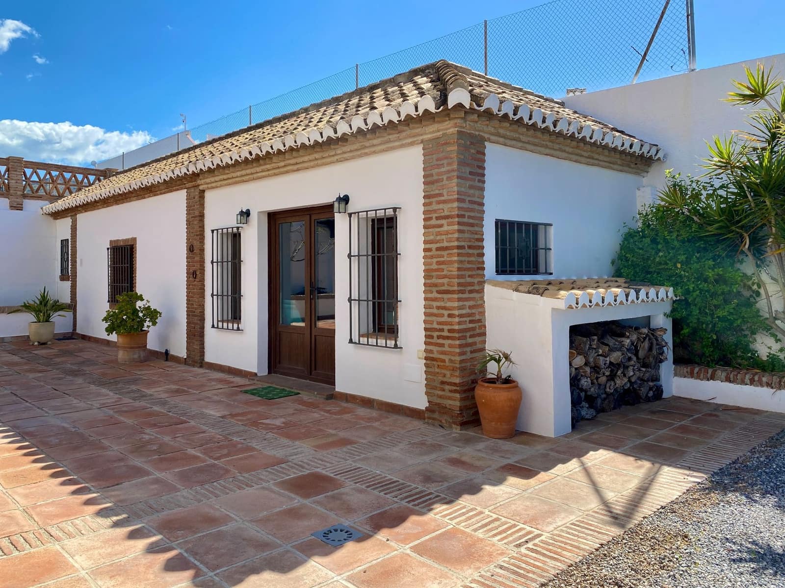 5 Zimmer Villa zu verkaufen in La Herradura mit Pool Garage - 1.695.000 € (Ref: 9536633)
