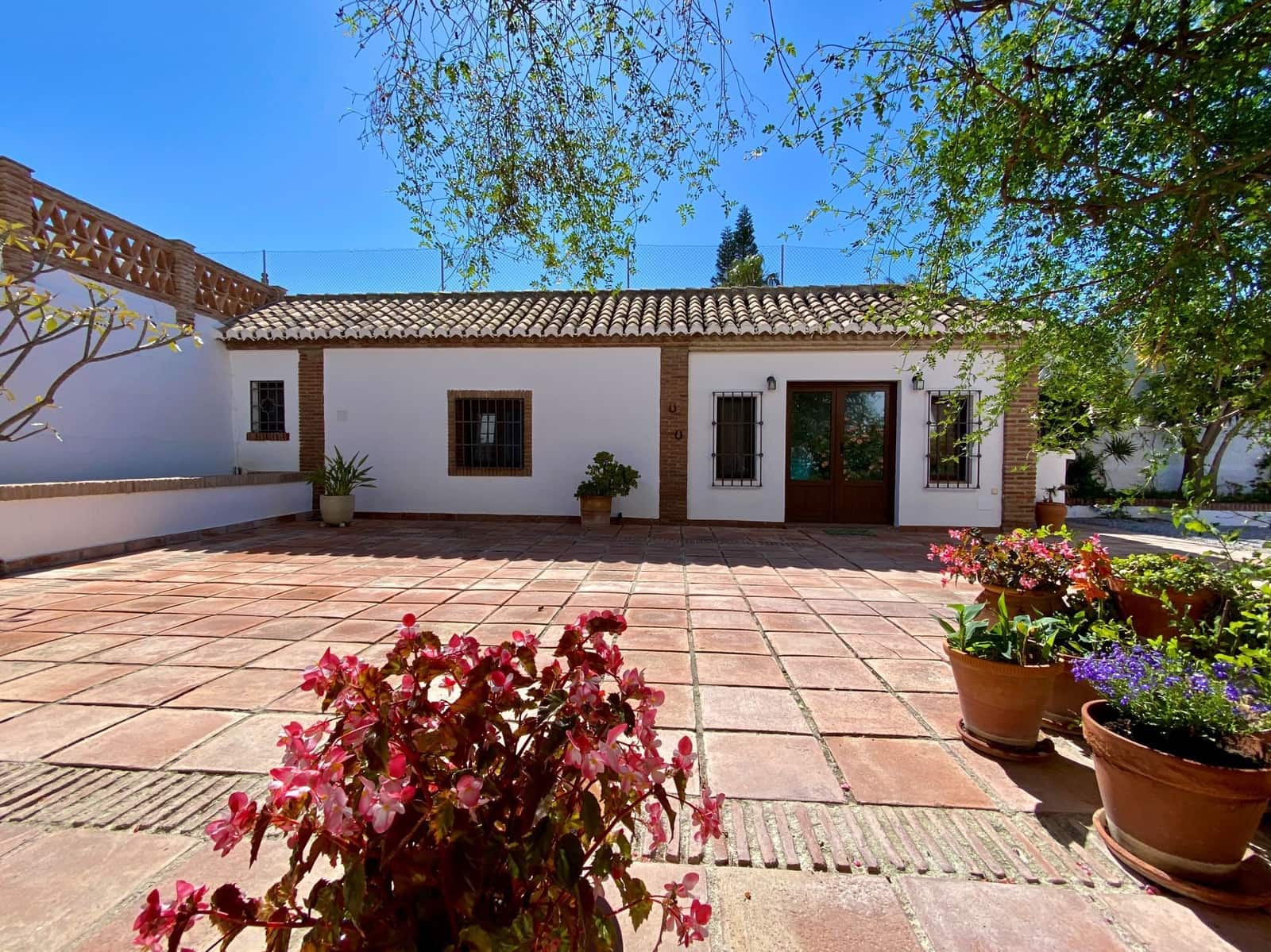 5 Zimmer Villa zu verkaufen in La Herradura mit Pool Garage - 1.695.000 € (Ref: 9536633)