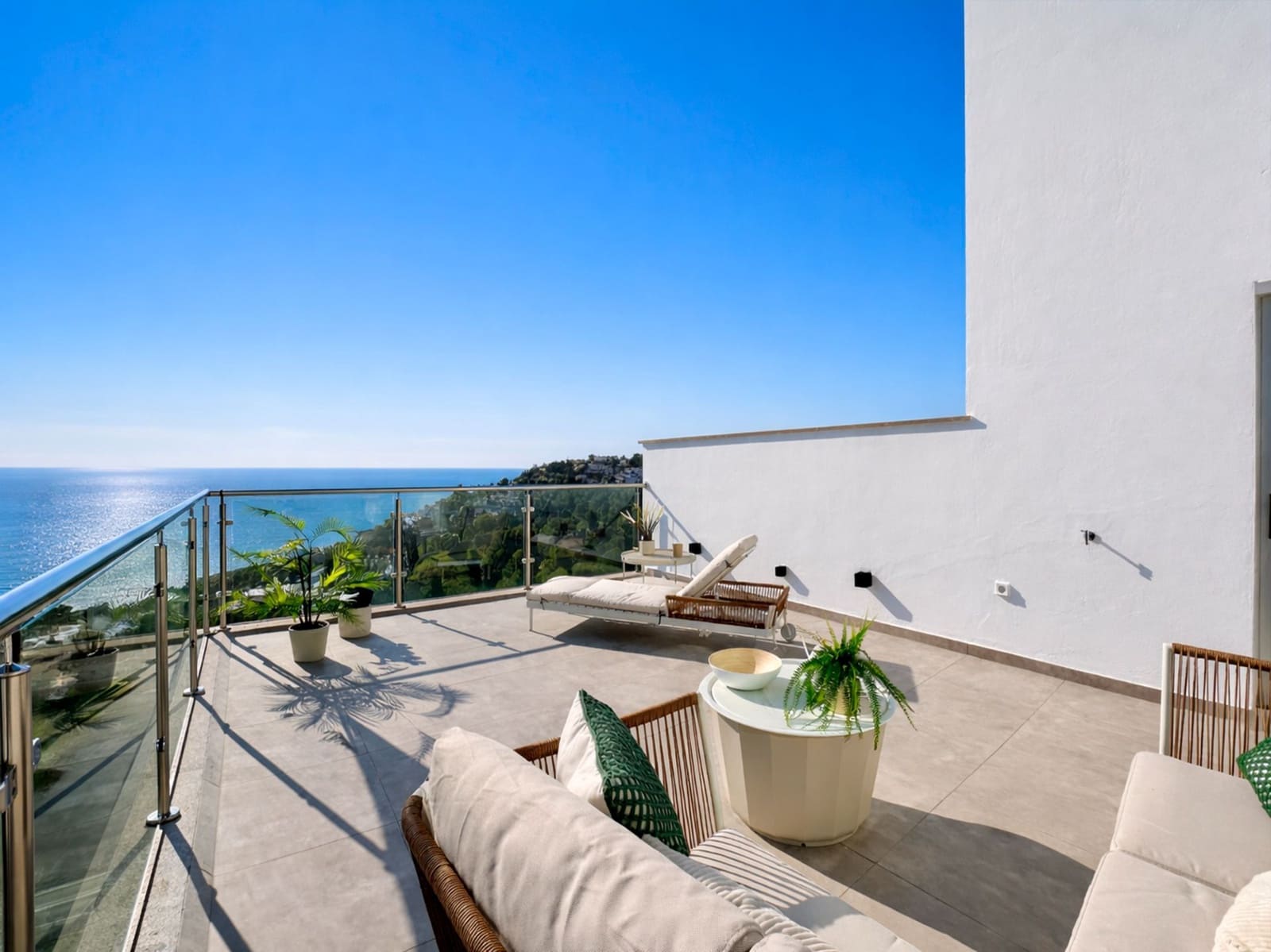 2 soveværelse Penthouse til salg i Almunecar med swimmingpool garage - € 238.000 (Ref: 9542994)