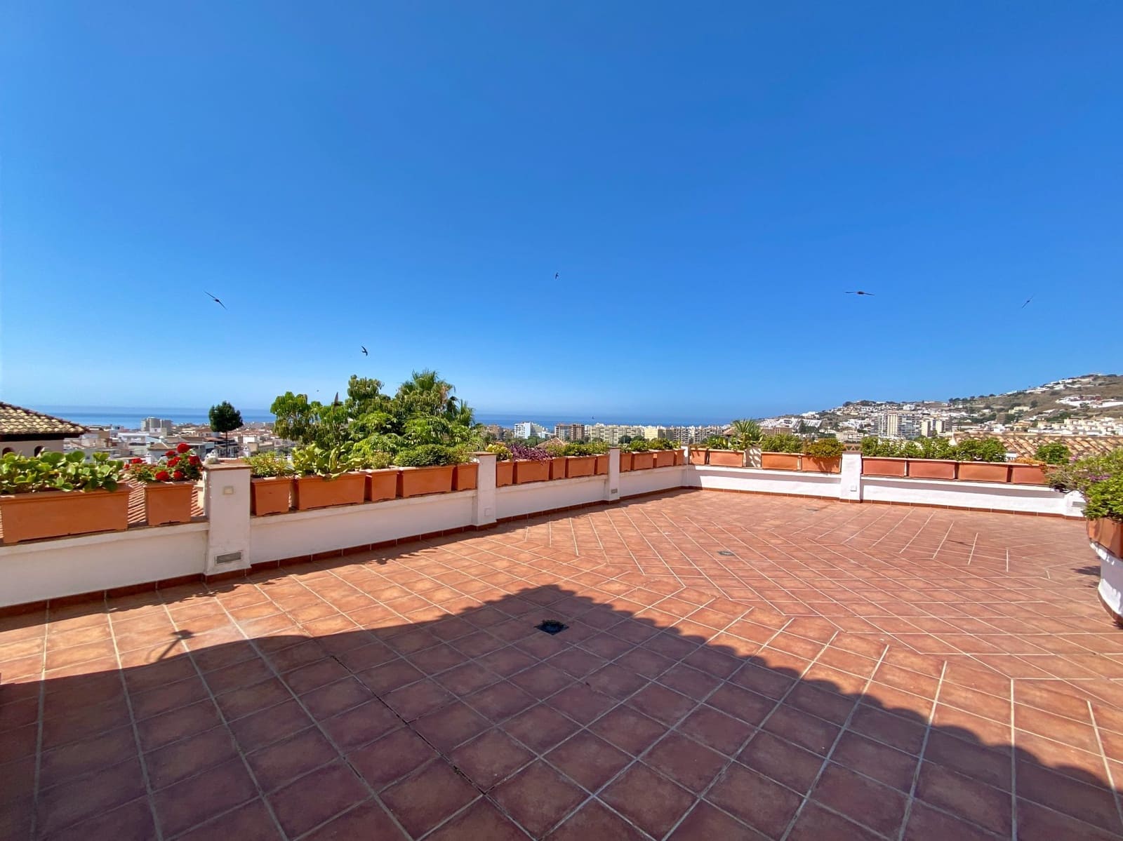 2 soverom Leilighet til salgs i Almunecar med svømmebasseng garasje - € 280 000 (Ref: 9554523)