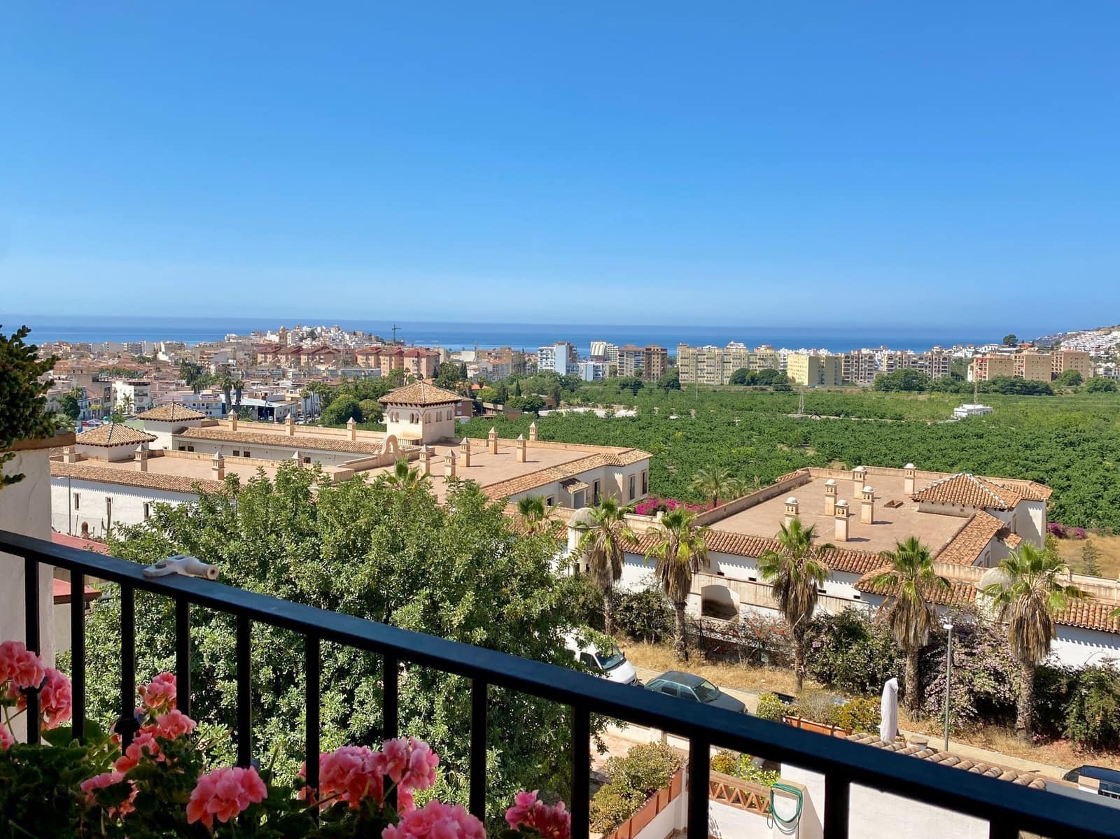 2 soverom Leilighet til salgs i Almunecar med svømmebasseng garasje - € 280 000 (Ref: 9554523)