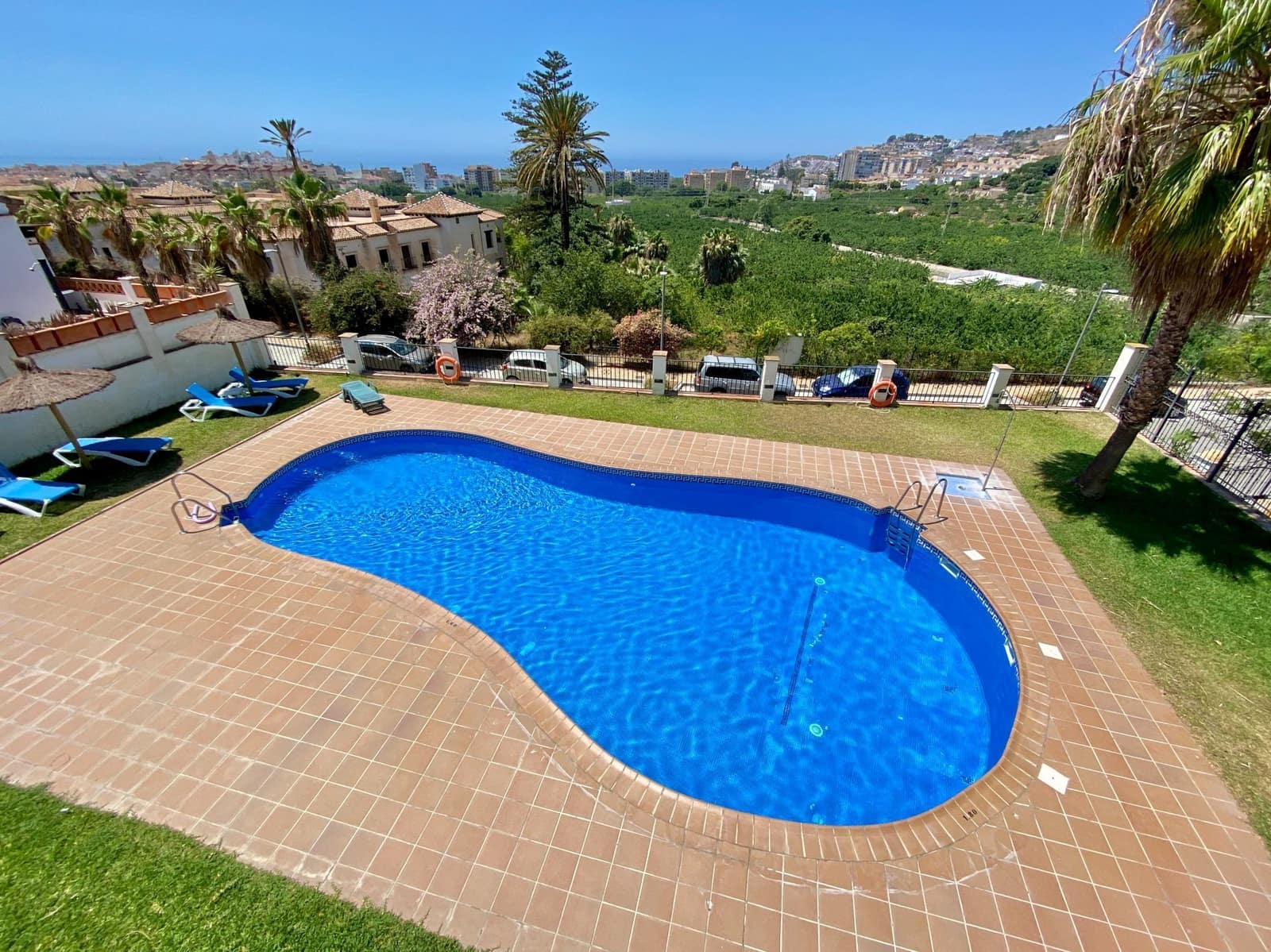 2 soverom Leilighet til salgs i Almunecar med svømmebasseng garasje - € 280 000 (Ref: 9554523)