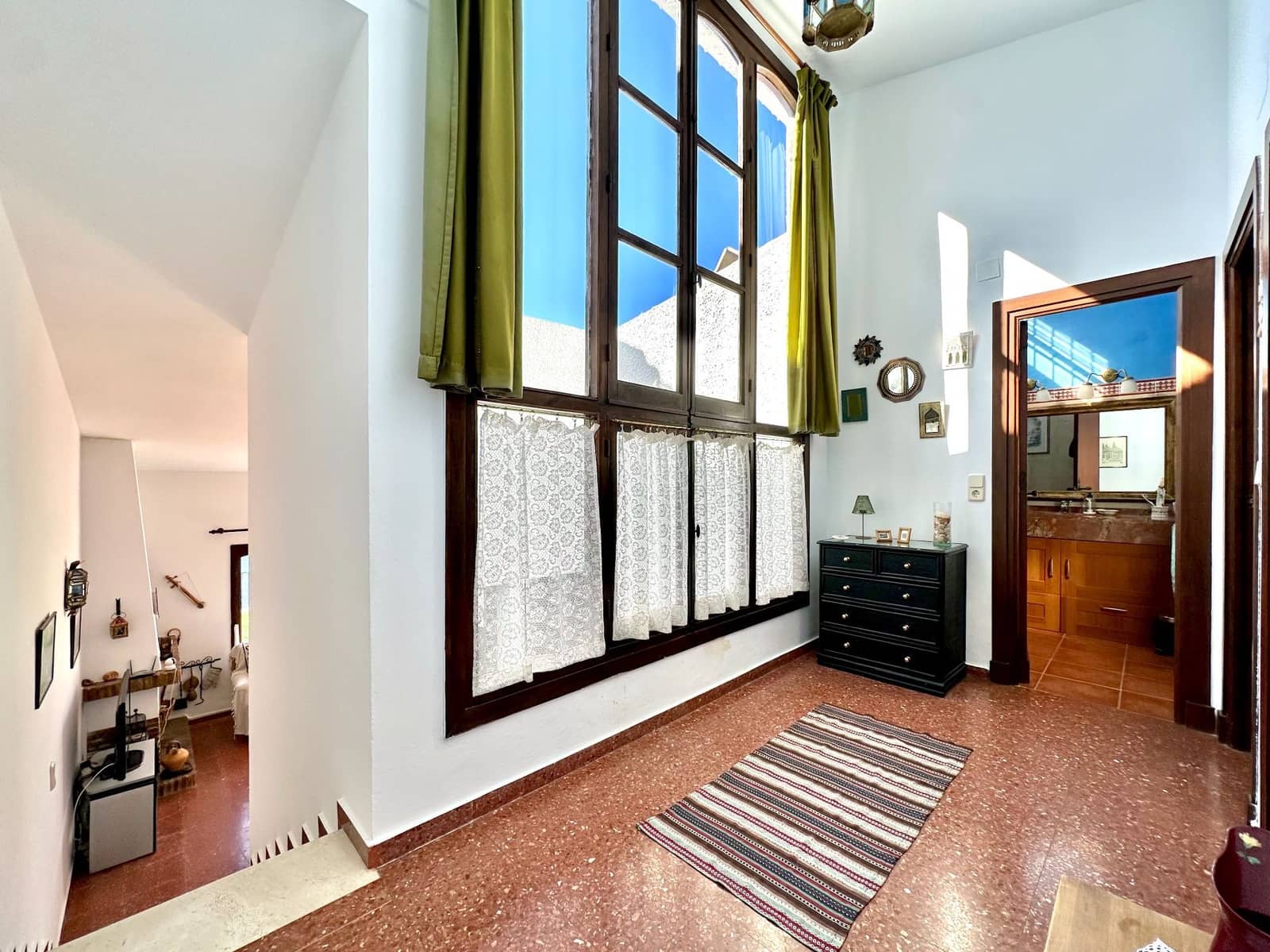 2 soveværelse Semi-Rækkehus til salg i Almunecar med garage - € 330.000 (Ref: 9614652)