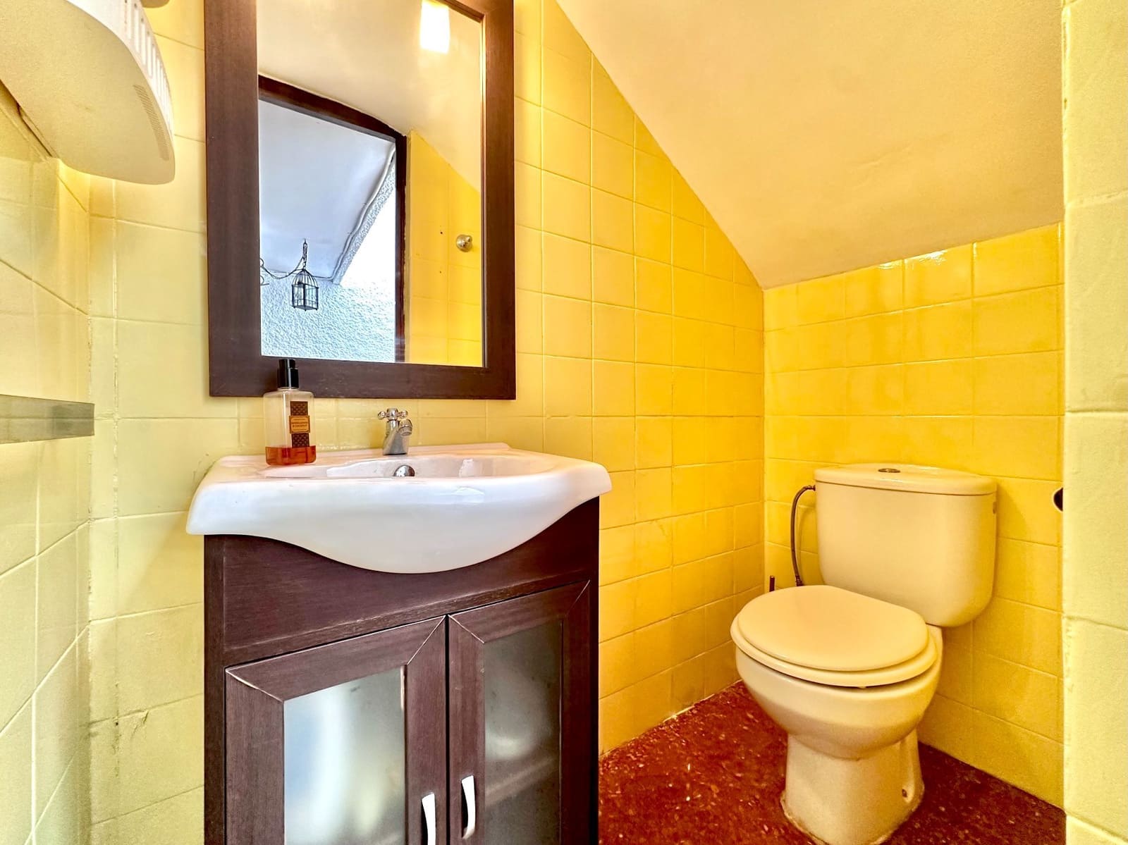 2 soveværelse Semi-Rækkehus til salg i Almunecar med garage - € 330.000 (Ref: 9614652)