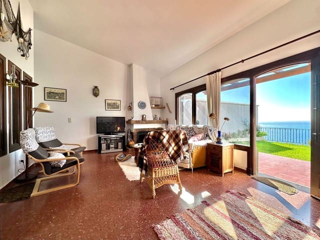 2 soveværelse Semi-Rækkehus til salg i Almuñécar med garage - € 330.000 (Ref: 9614652)