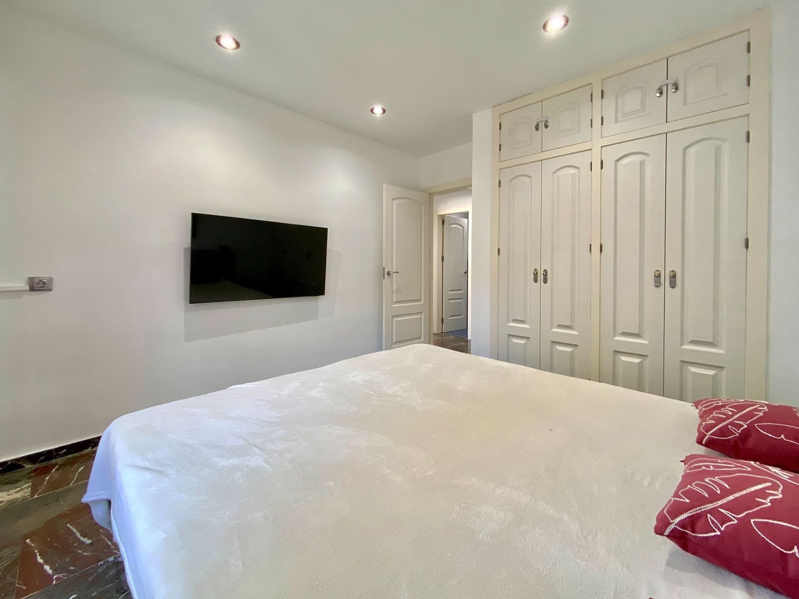 3 makuuhuone Kattohuoneisto vuokrattavana paikassa Almunecar - 1 300 € (Ref: 9620753)