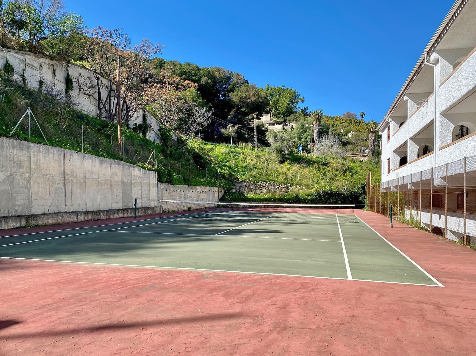 3 makuuhuone Kattohuoneisto vuokrattavana paikassa Almunecar - 1 300 € (Ref: 9620753)