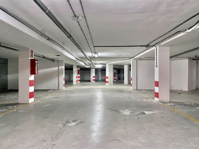 Garage in vendita in Almuñécar - 40.000 € (Rif: 9640036)