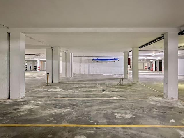 Garage in vendita in Almuñécar - 40.000 € (Rif: 9640036)