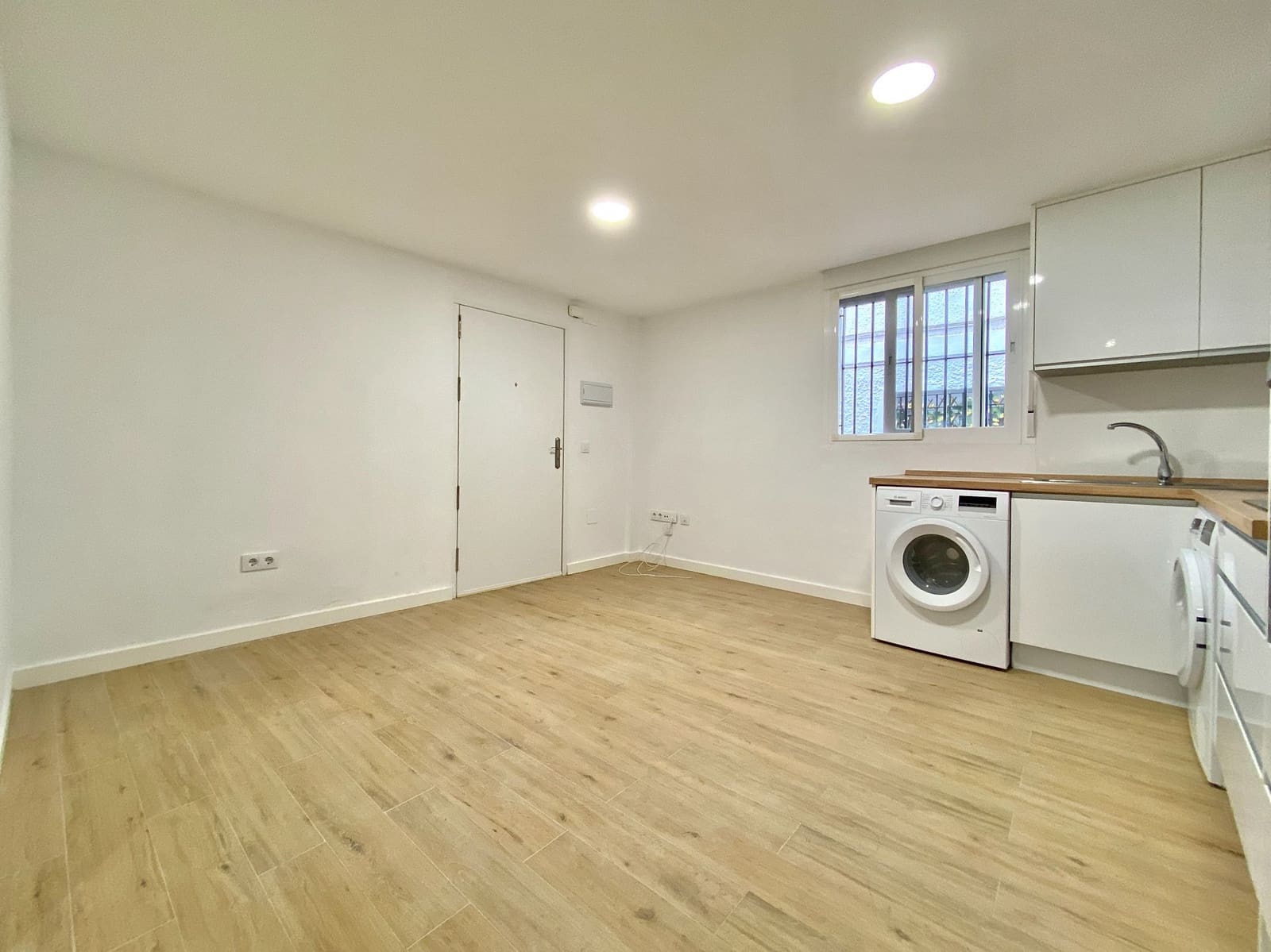 2 slaapkamer Appartement te huur in Almunecar - € 550 (Ref: 9640037)