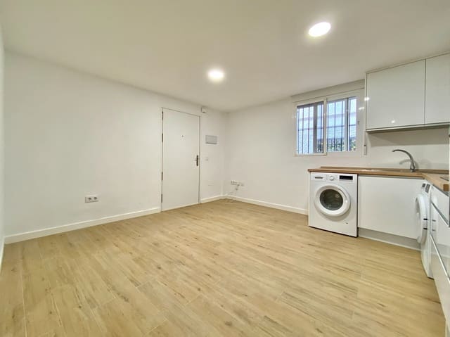 2 slaapkamer Appartement te huur in Almuñécar - € 550 (Ref: 9640037)