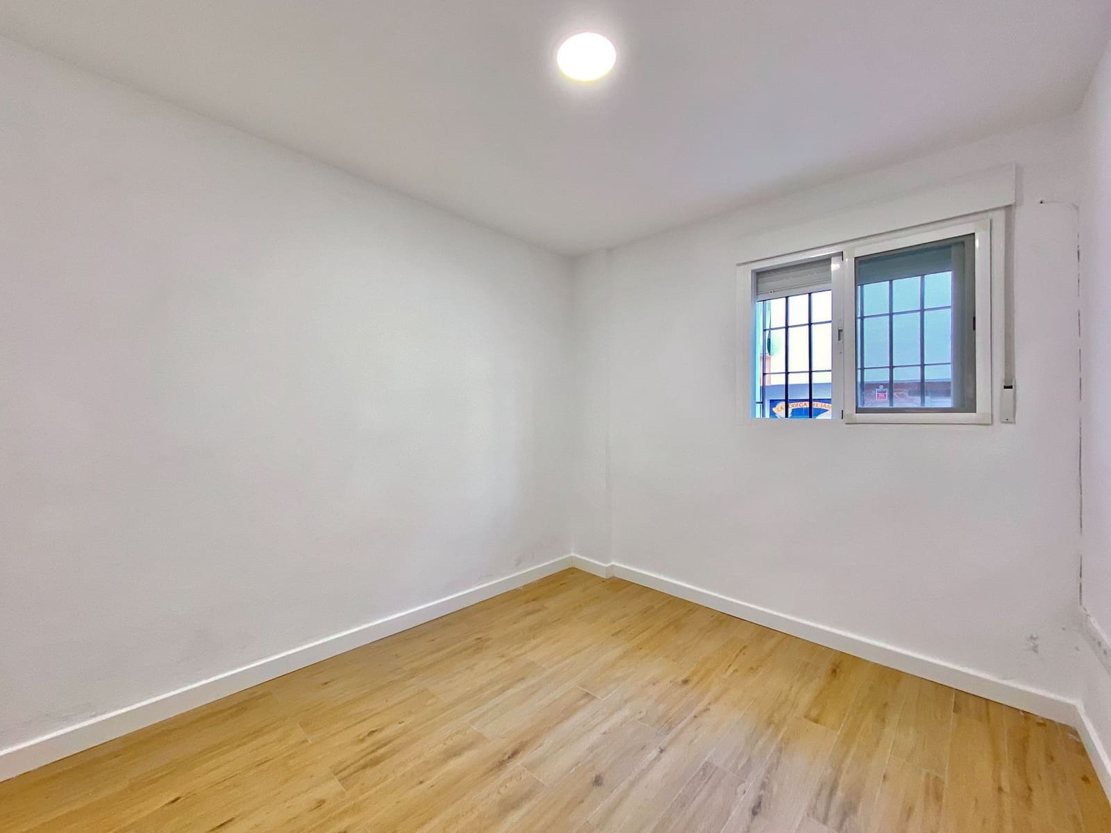 2 slaapkamer Appartement te huur in Almunecar - € 550 (Ref: 9640037)