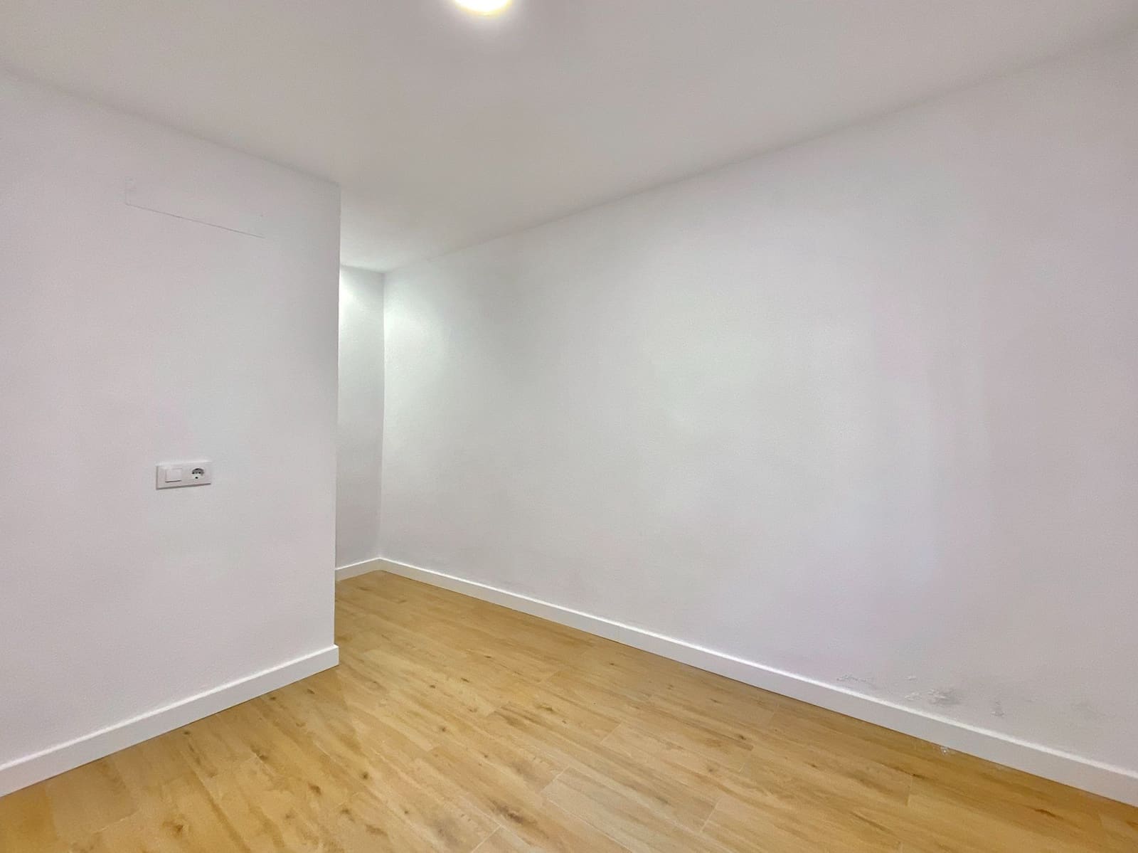 2 slaapkamer Appartement te huur in Almunecar - € 550 (Ref: 9640037)