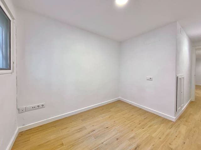 2 slaapkamer Appartement te huur in Almuñécar - € 550 (Ref: 9640037)