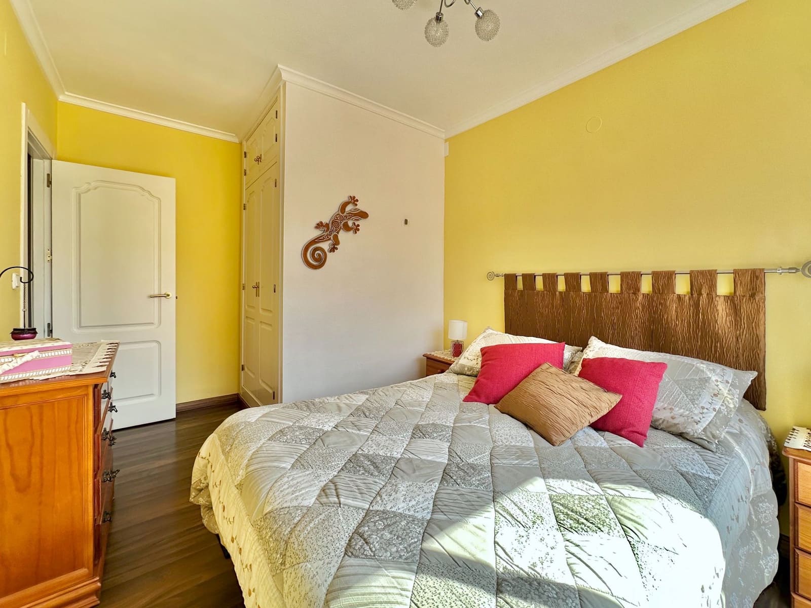 3 quarto Apartamento para venda em Almunecar com garagem - 350 000 € (Ref: 9647650)