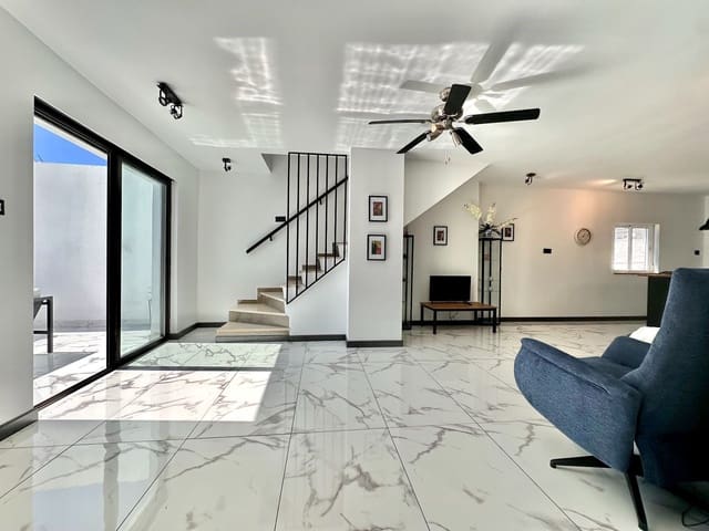 3 soveværelse Penthouse til salg i Salobreña - € 295.000 (Ref: 9682342)