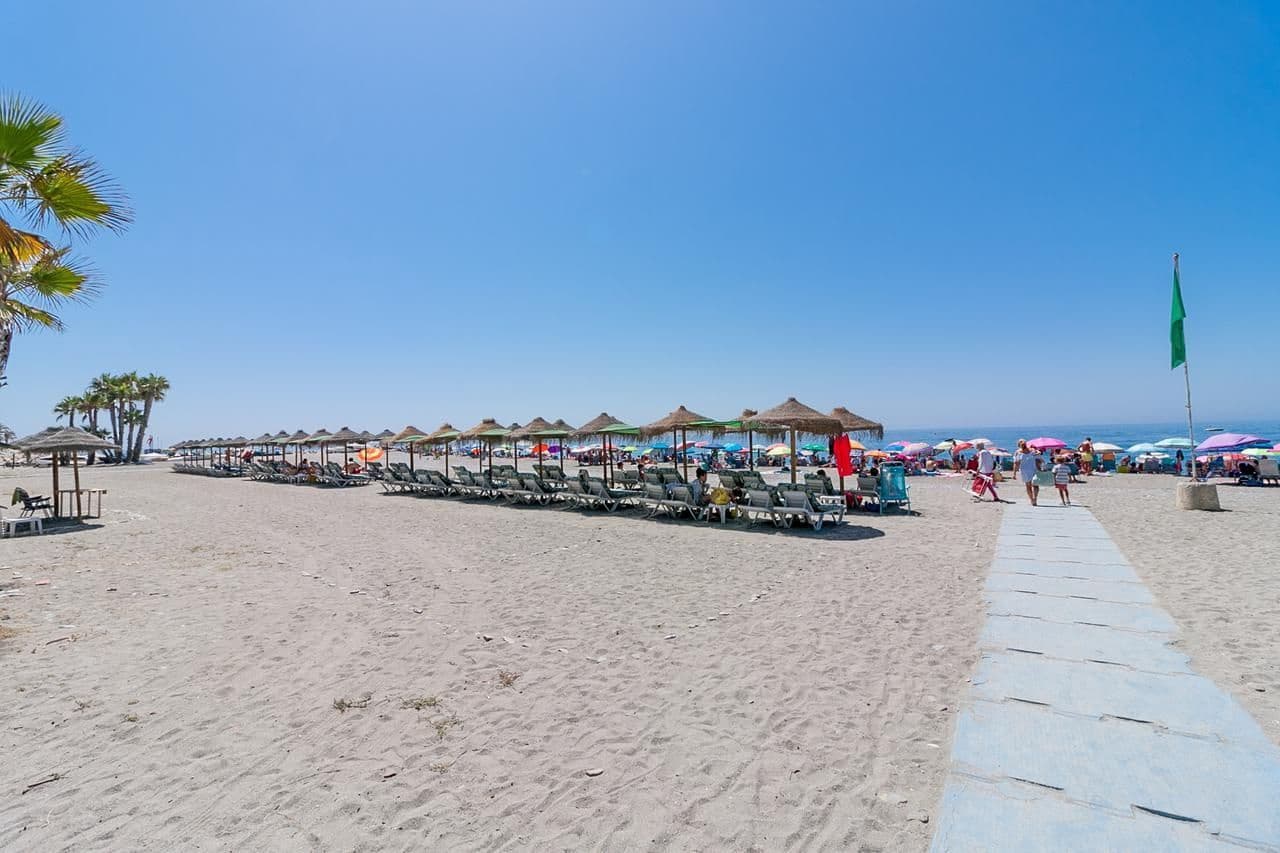 1 sypialnia Apartament na sprzedaż w Almunecar z basenem garażem - 269 000 € (Ref: 9682343)