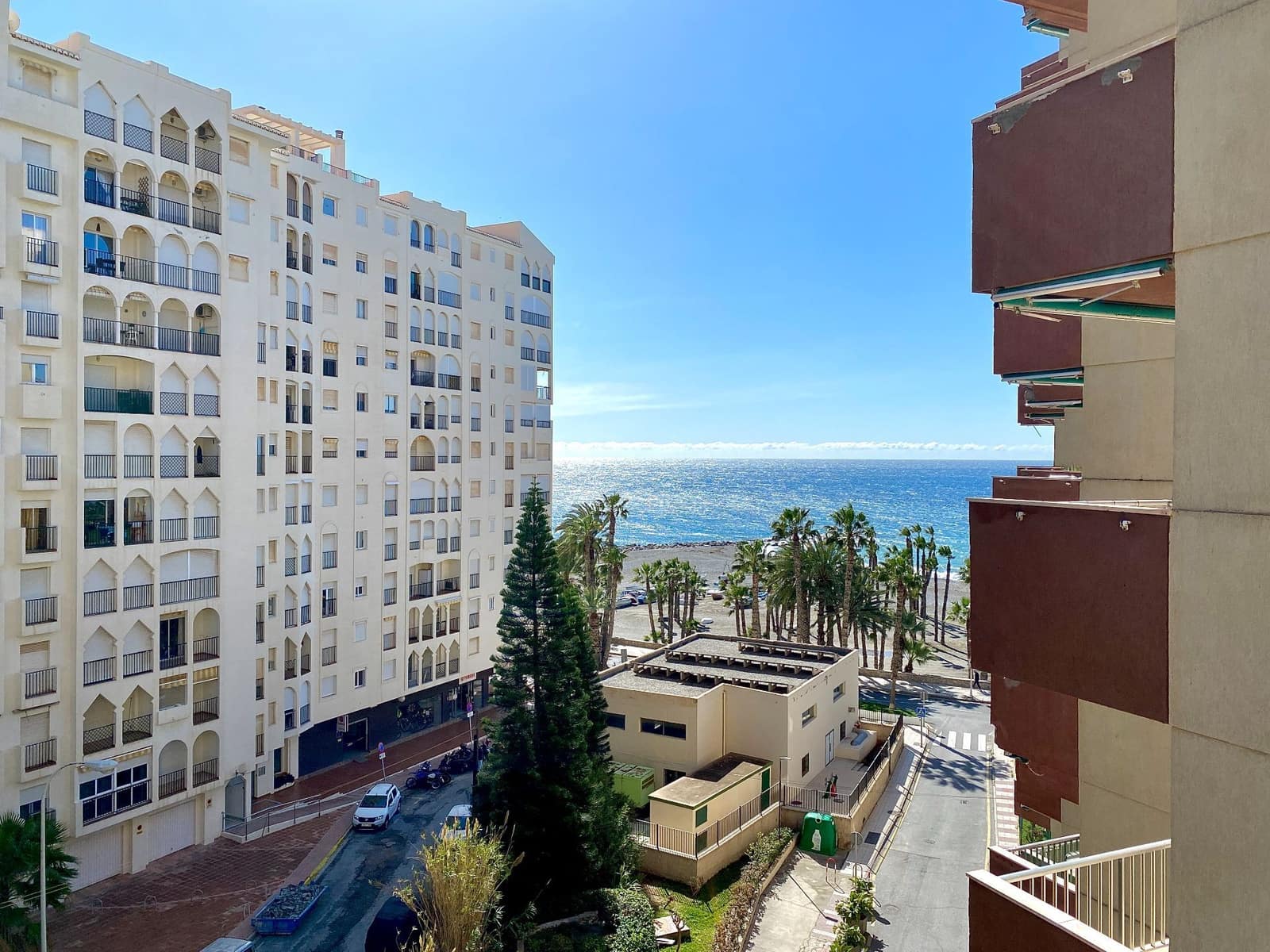 1 sypialnia Apartament na sprzedaż w Almunecar z basenem garażem - 269 000 € (Ref: 9682343)