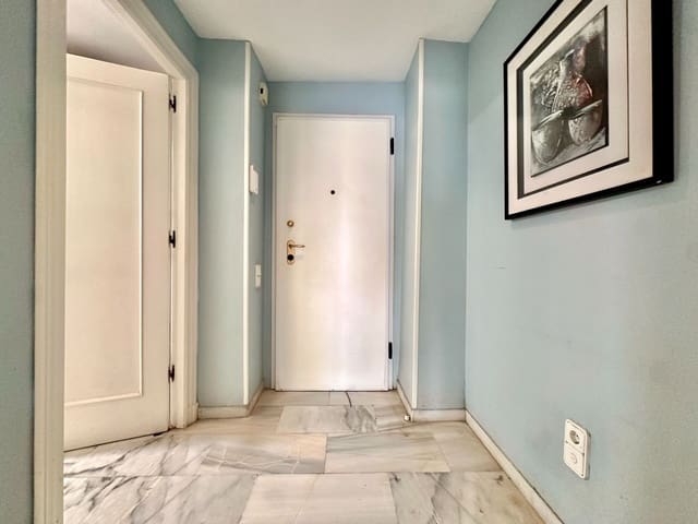 3 sovrum Lägenhet till salu i Almuñécar - 300 000 € (Ref: 9741476)