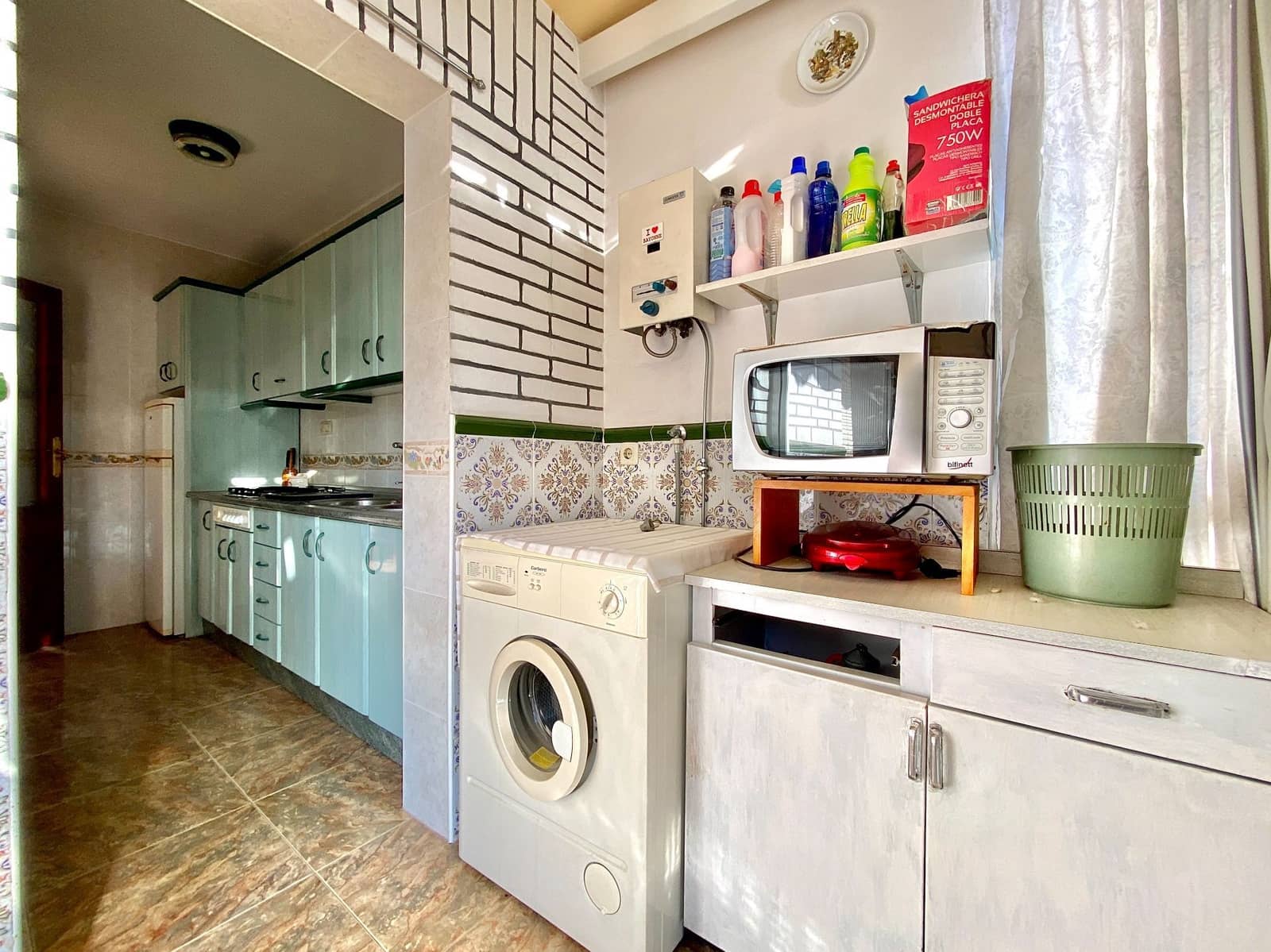 2 bedroom Apartment for rent in Almunecar with pool garage - € 700 (Ref: 9755280)