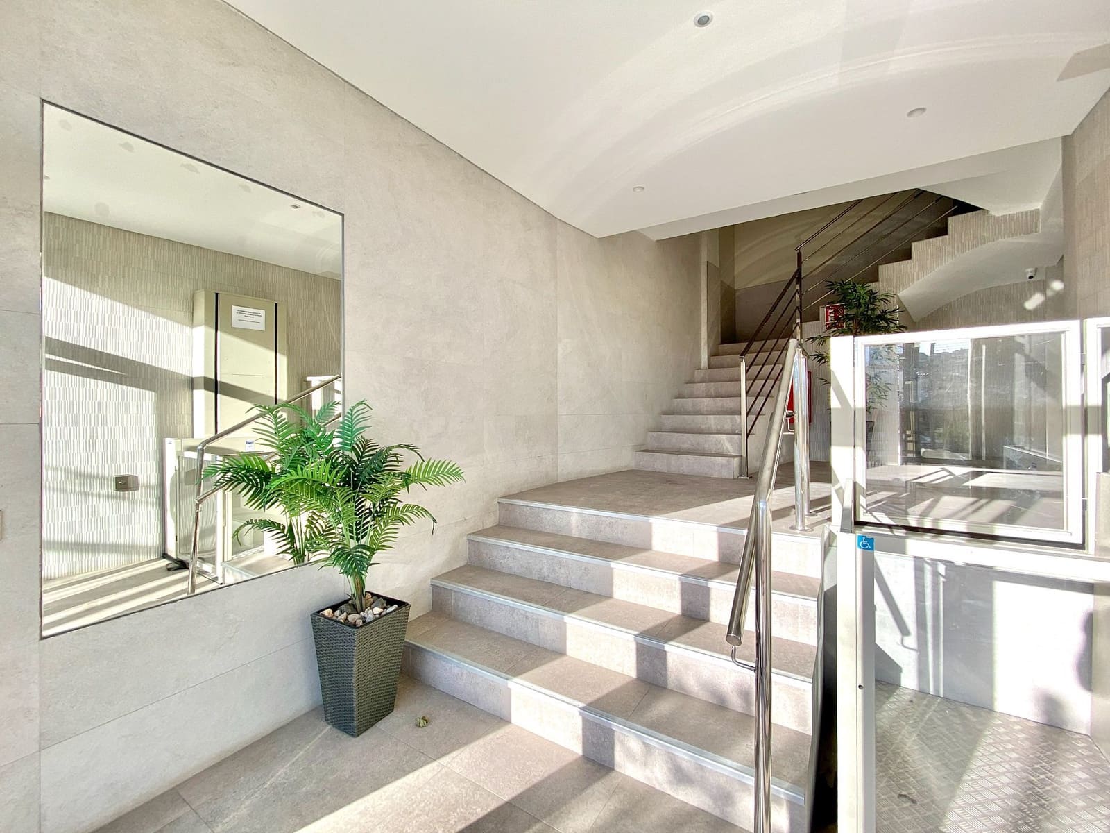 2 bedroom Apartment for rent in Almunecar with pool garage - € 700 (Ref: 9755280)