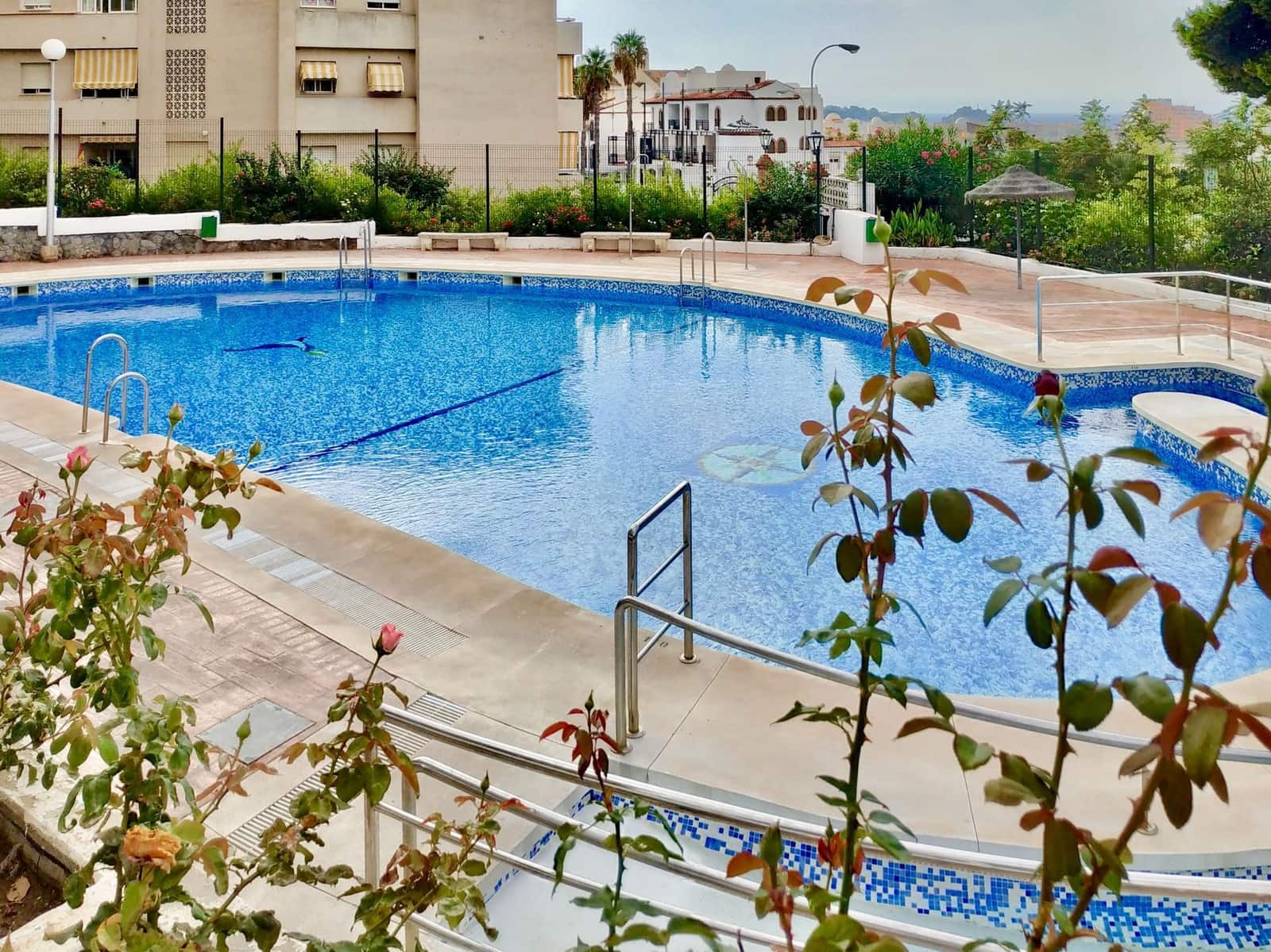 2 bedroom Apartment for rent in Almunecar with pool garage - € 700 (Ref: 9755280)