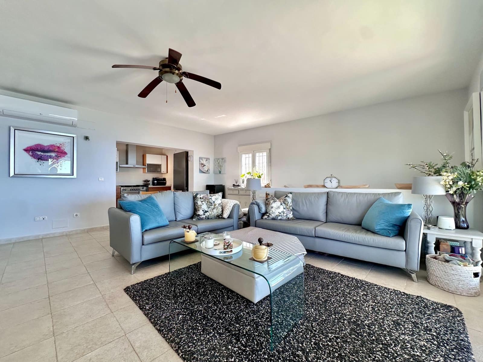 3 bedroom Villa for sale in Salobrena with pool garage - € 575,000 (Ref: 9765019)