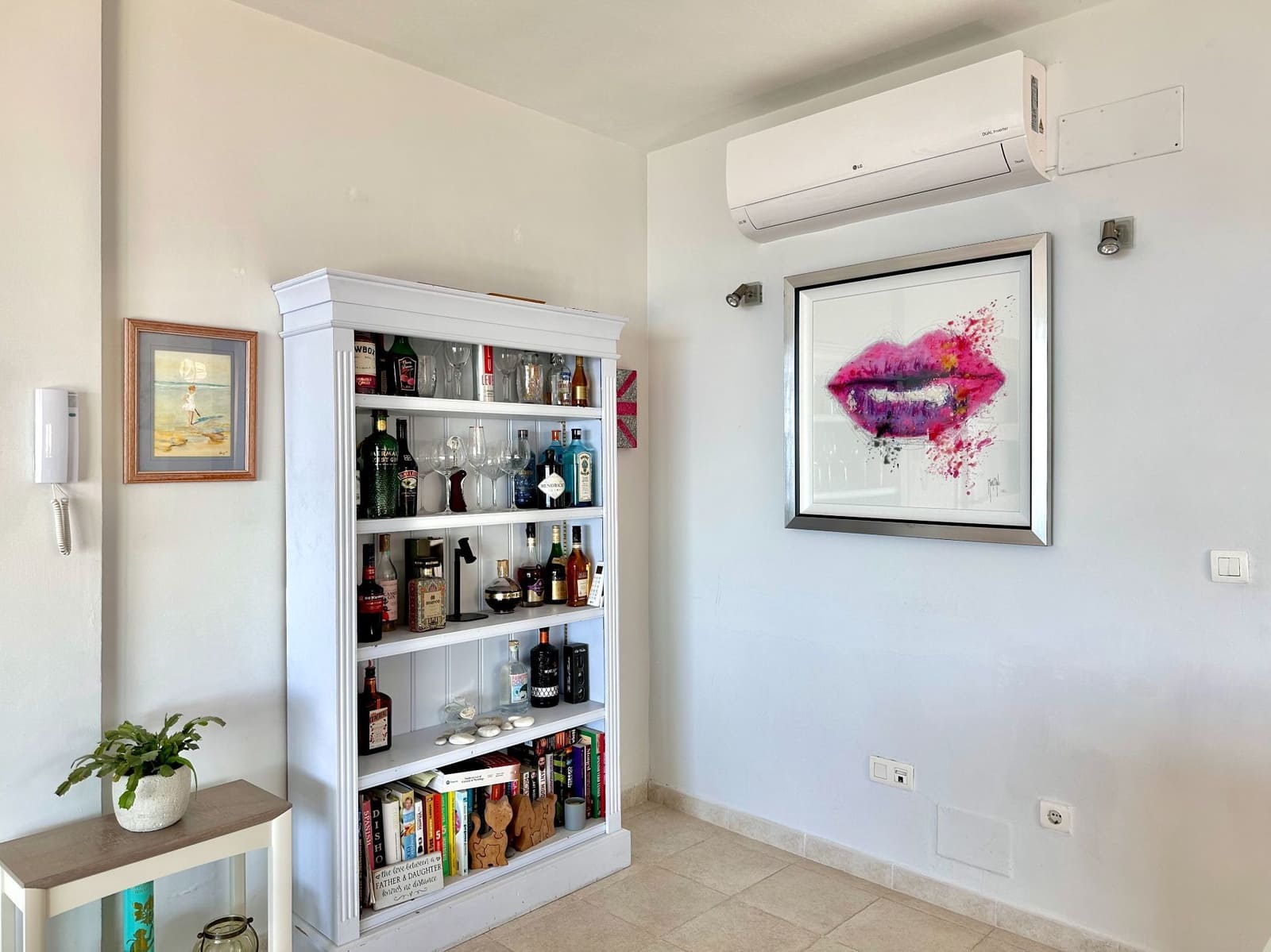 3 bedroom Villa for sale in Salobrena with pool garage - € 575,000 (Ref: 9765019)