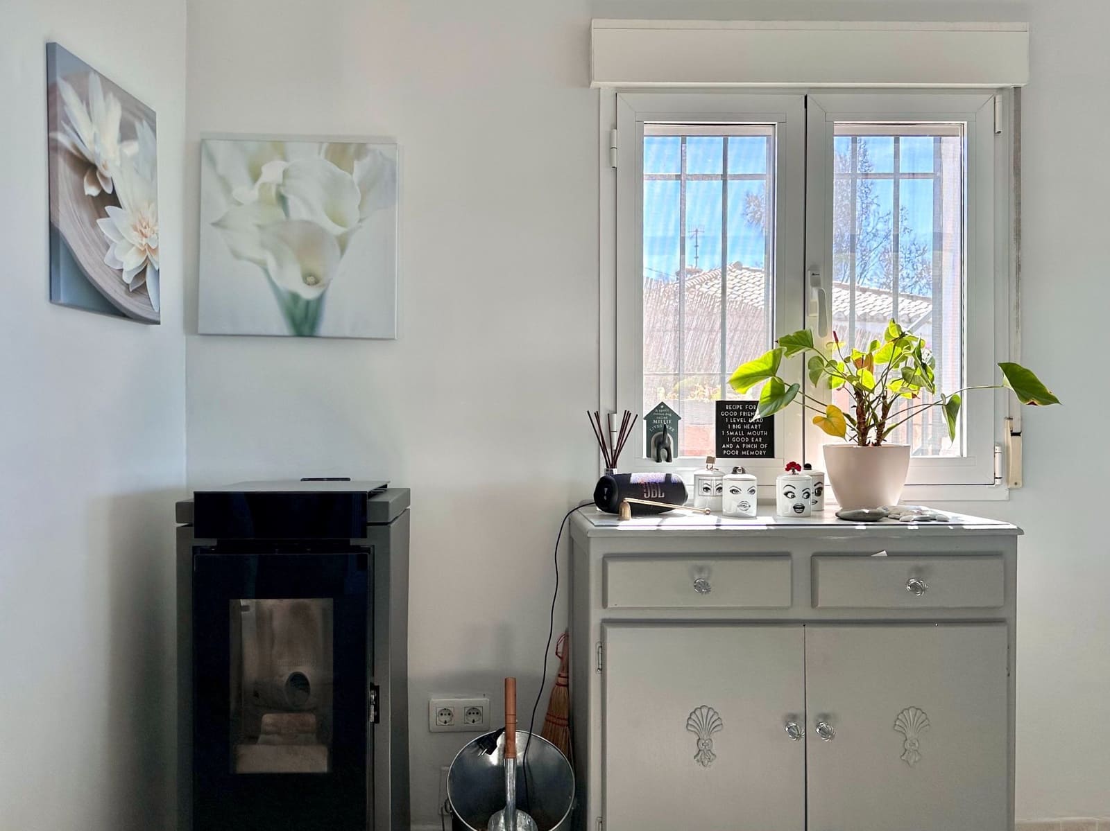 3 bedroom Villa for sale in Salobrena with pool garage - € 575,000 (Ref: 9765019)