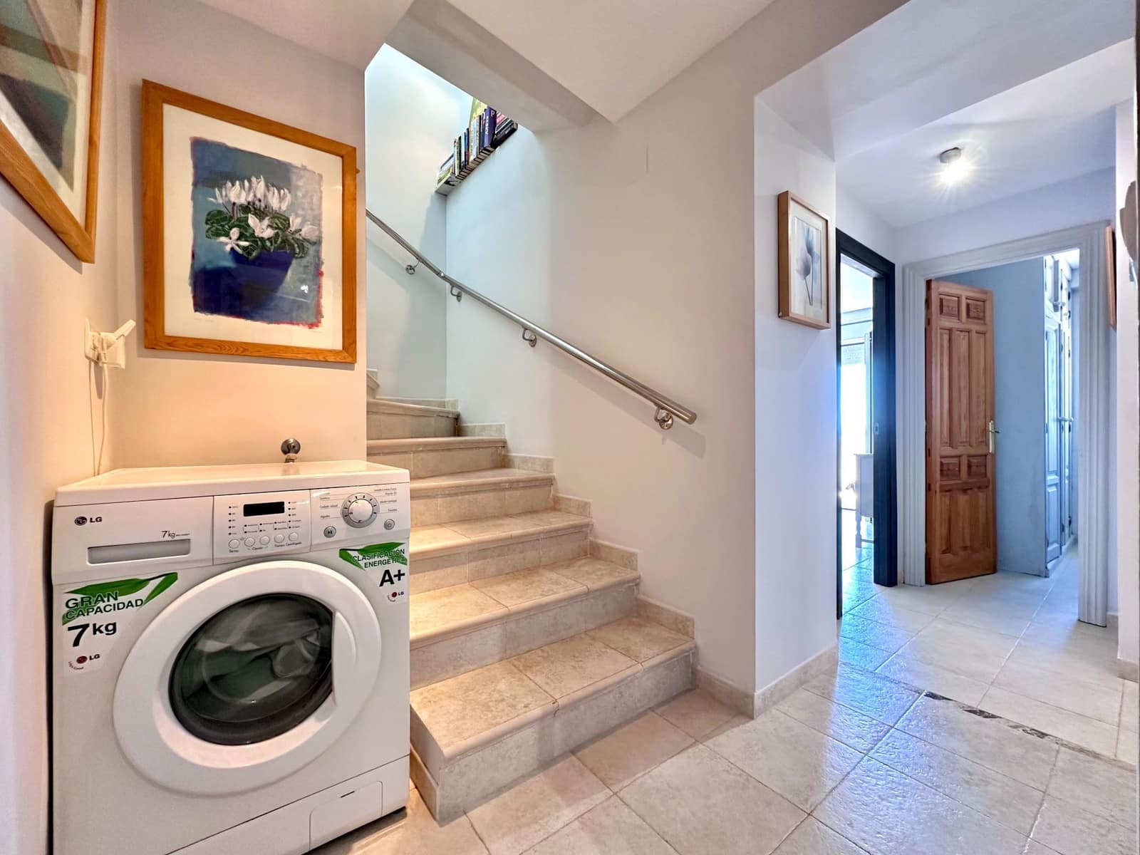 3 bedroom Villa for sale in Salobrena with pool garage - € 575,000 (Ref: 9765019)