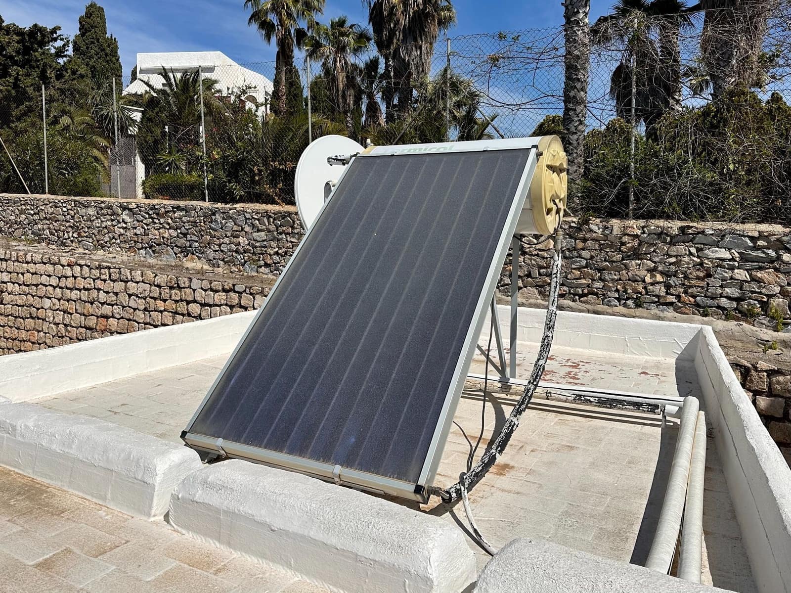 3 bedroom Villa for sale in Salobrena with pool garage - € 575,000 (Ref: 9765019)