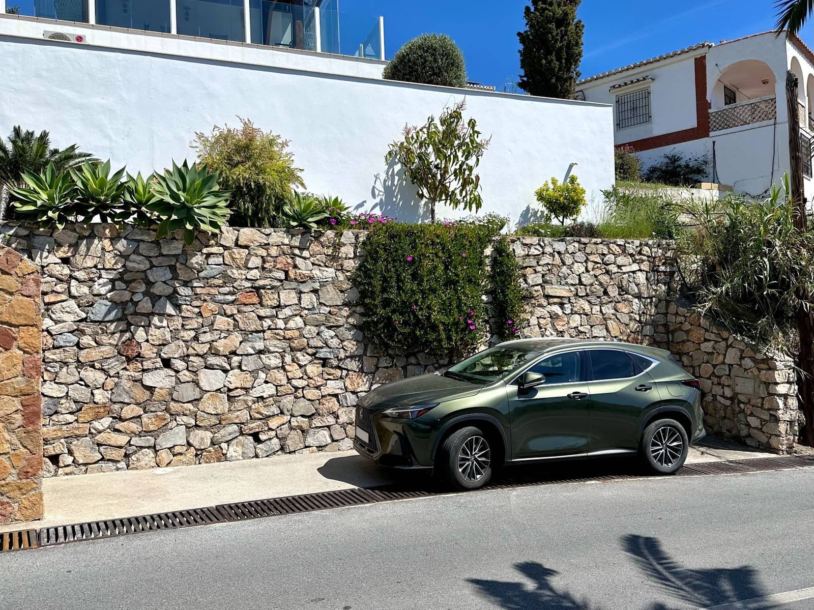 3 bedroom Villa for sale in Salobrena with pool garage - € 575,000 (Ref: 9765019)