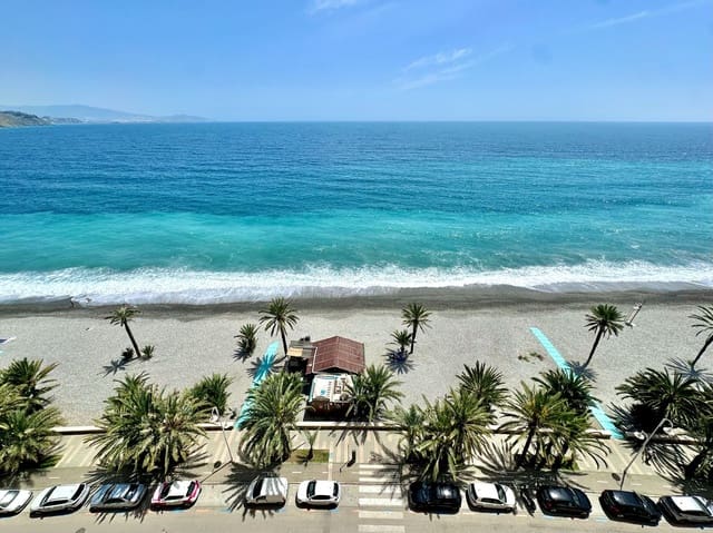 2 quarto Apartamento para venda em Almuñécar com garagem - 280 000 € (Ref: 9807629)