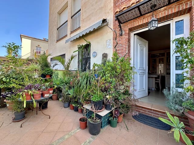 2 chambre Appartement à vendre à Almuñécar avec piscine garage - 198 000 € (Ref: 9824605)