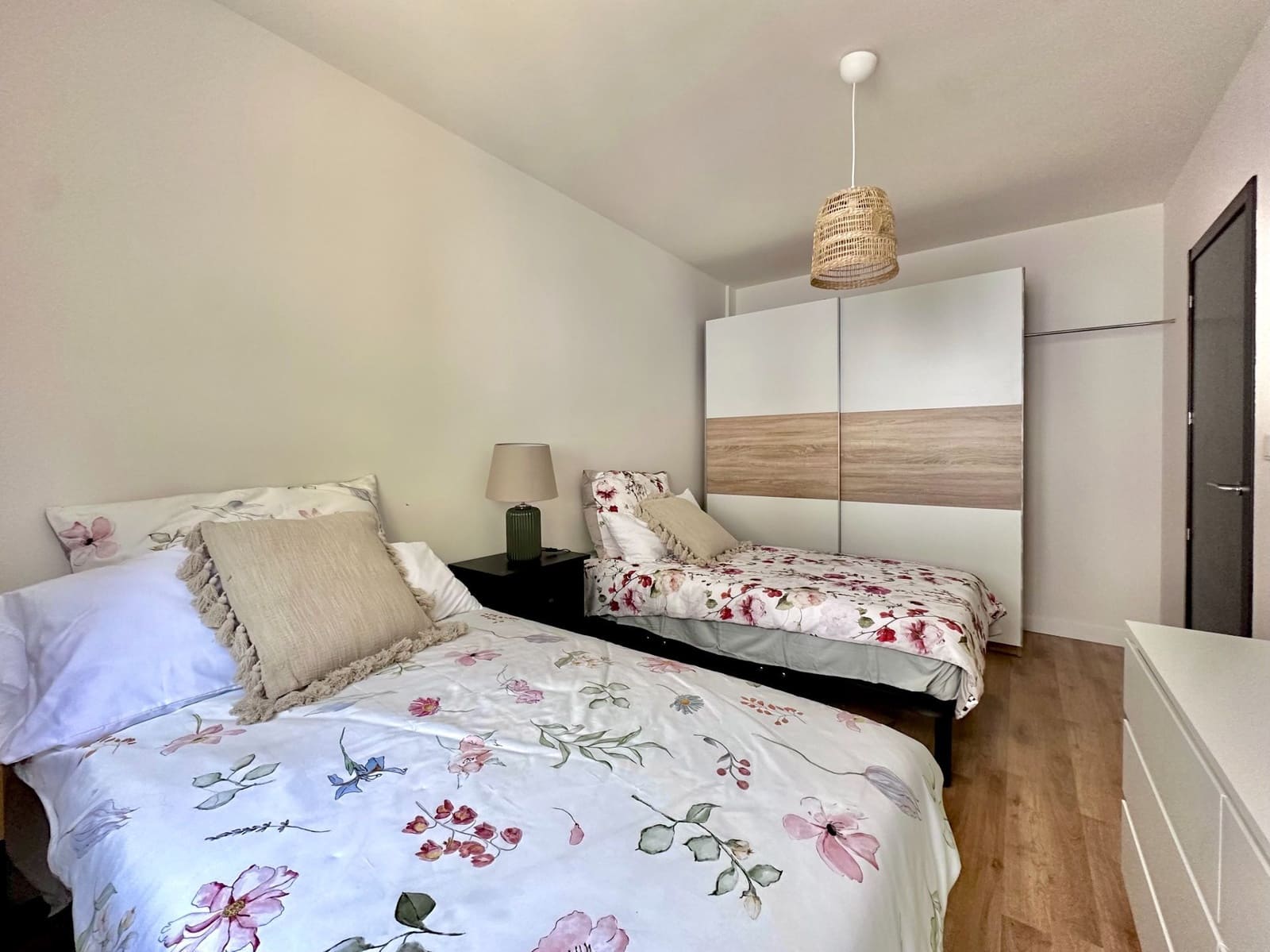 2 bedroom Semi-detached Villa for sale in Almunecar with garage - € 269,000 (Ref: 9840070)