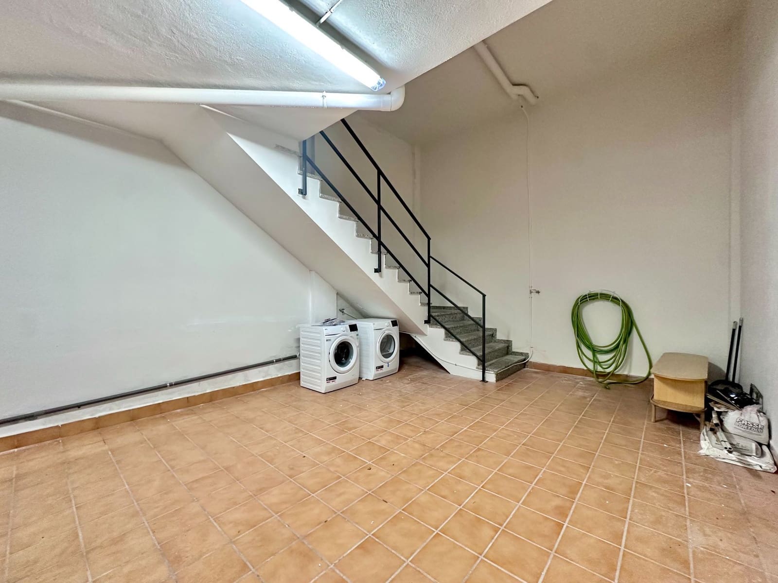 2 bedroom Semi-detached Villa for sale in Almunecar with garage - € 269,000 (Ref: 9840070)