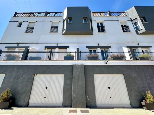 2 soveværelse Semi-Rækkehus til salg i Almuñécar med garage - € 269.000 (Ref: 9840070)