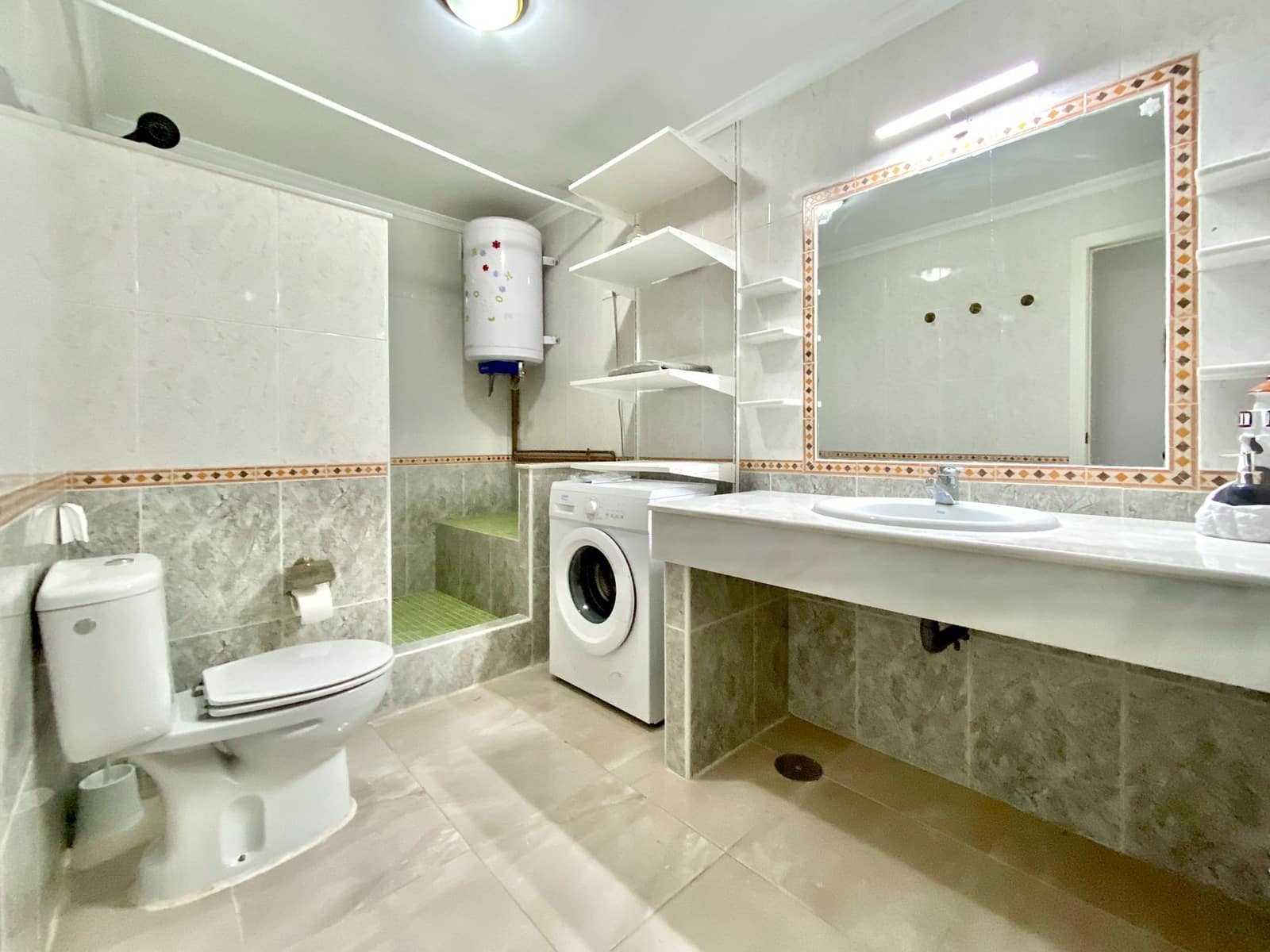 3 chambre Appartement à vendre à Almunecar avec piscine garage - 269 000 € (Ref: 9850903)