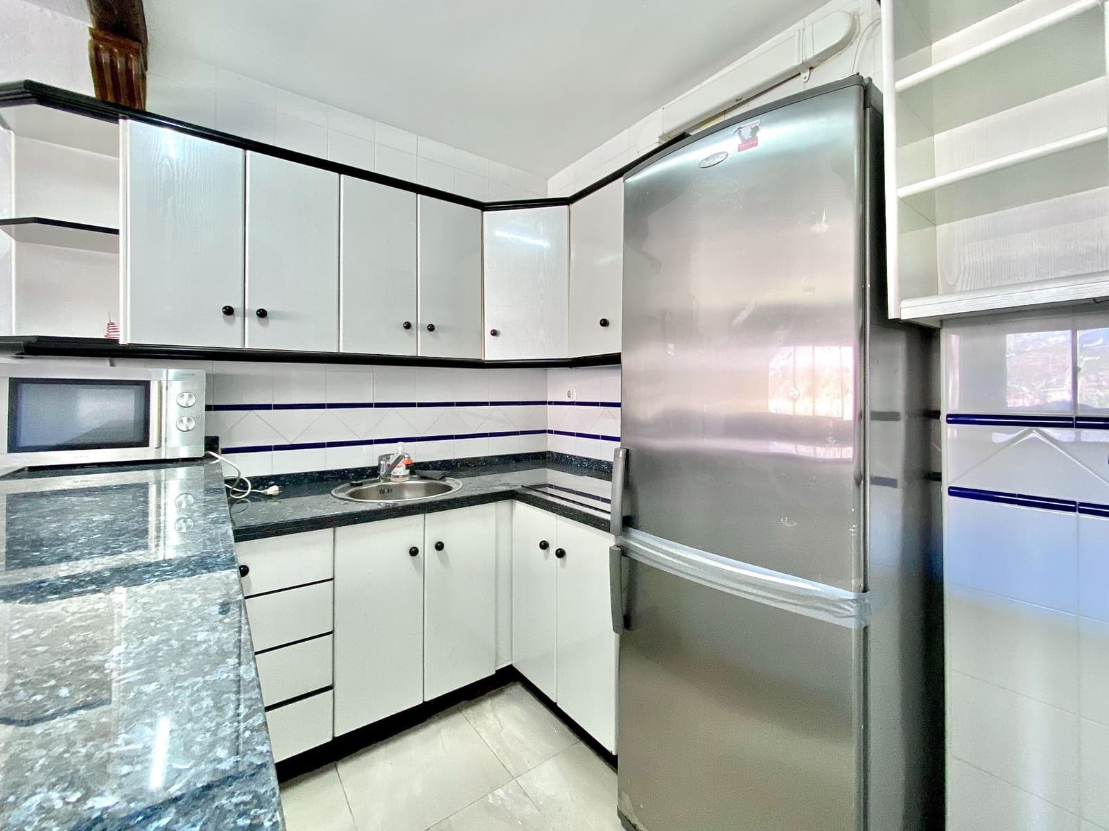 3 chambre Appartement à vendre à Almunecar avec piscine garage - 269 000 € (Ref: 9850903)